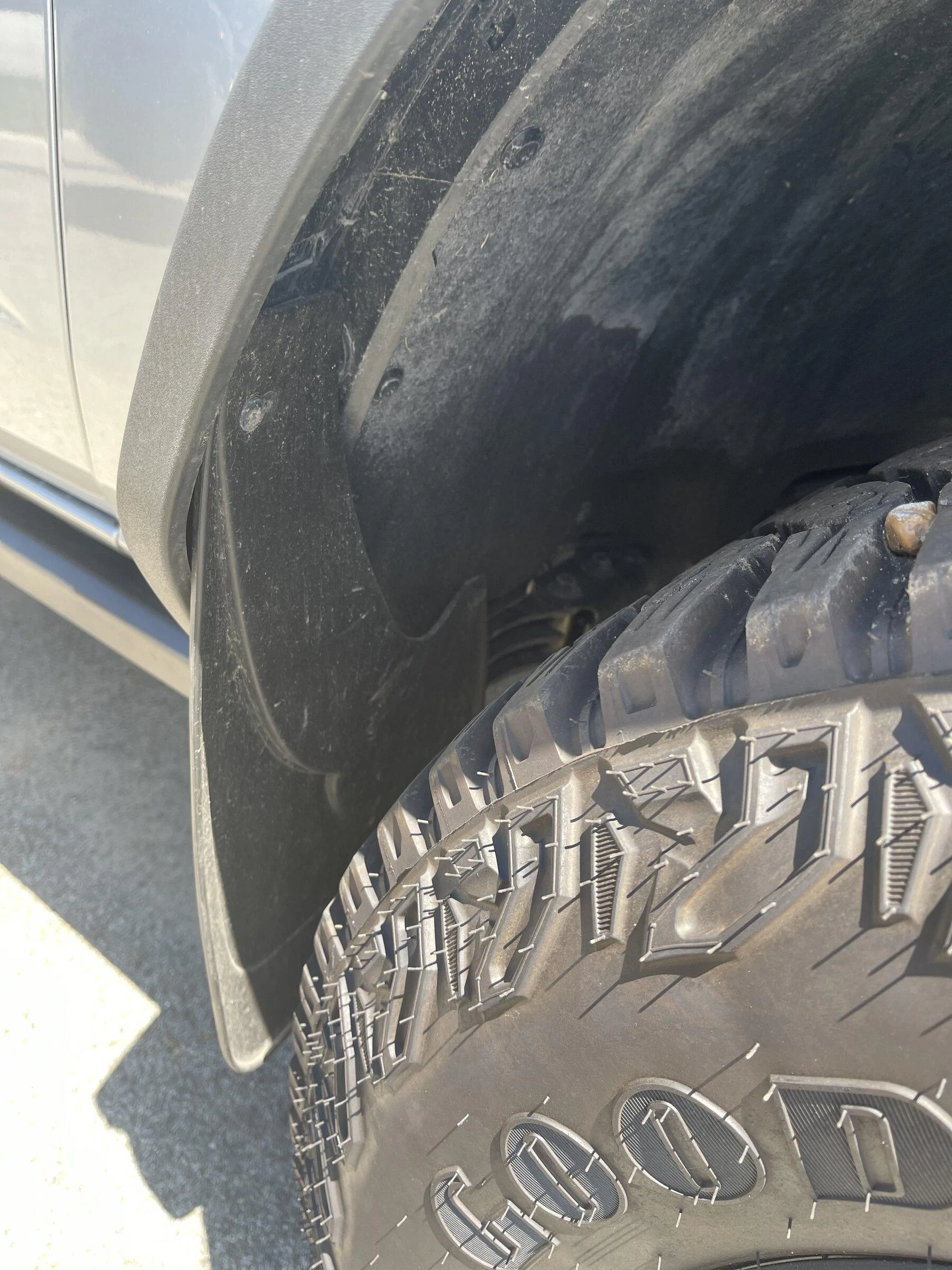 Ford Bronco Which Mudflaps Are These? 18B6EA2B-6445-483B-BAEF-83824075BE19
