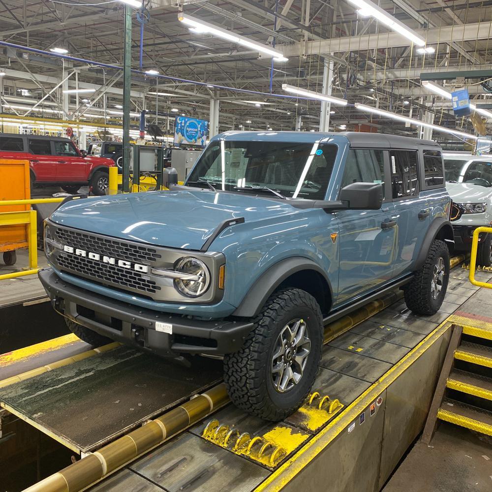 Ford Bronco 4/18/22 Build Week Group. Bronco Baby Pic