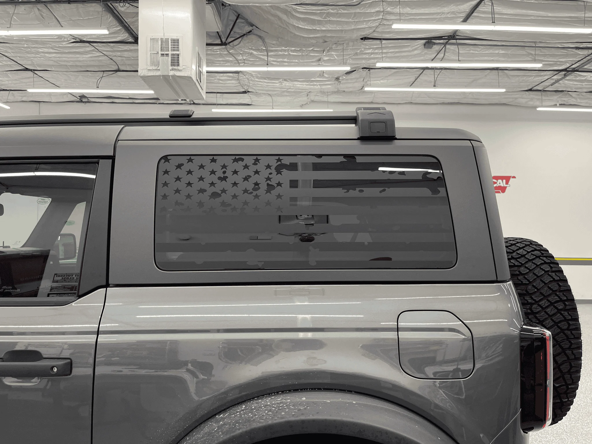 Sco Flag On Rear Window Bronco rear window flags: photos and info | Page 2 | Bronco6G - 2021 ...