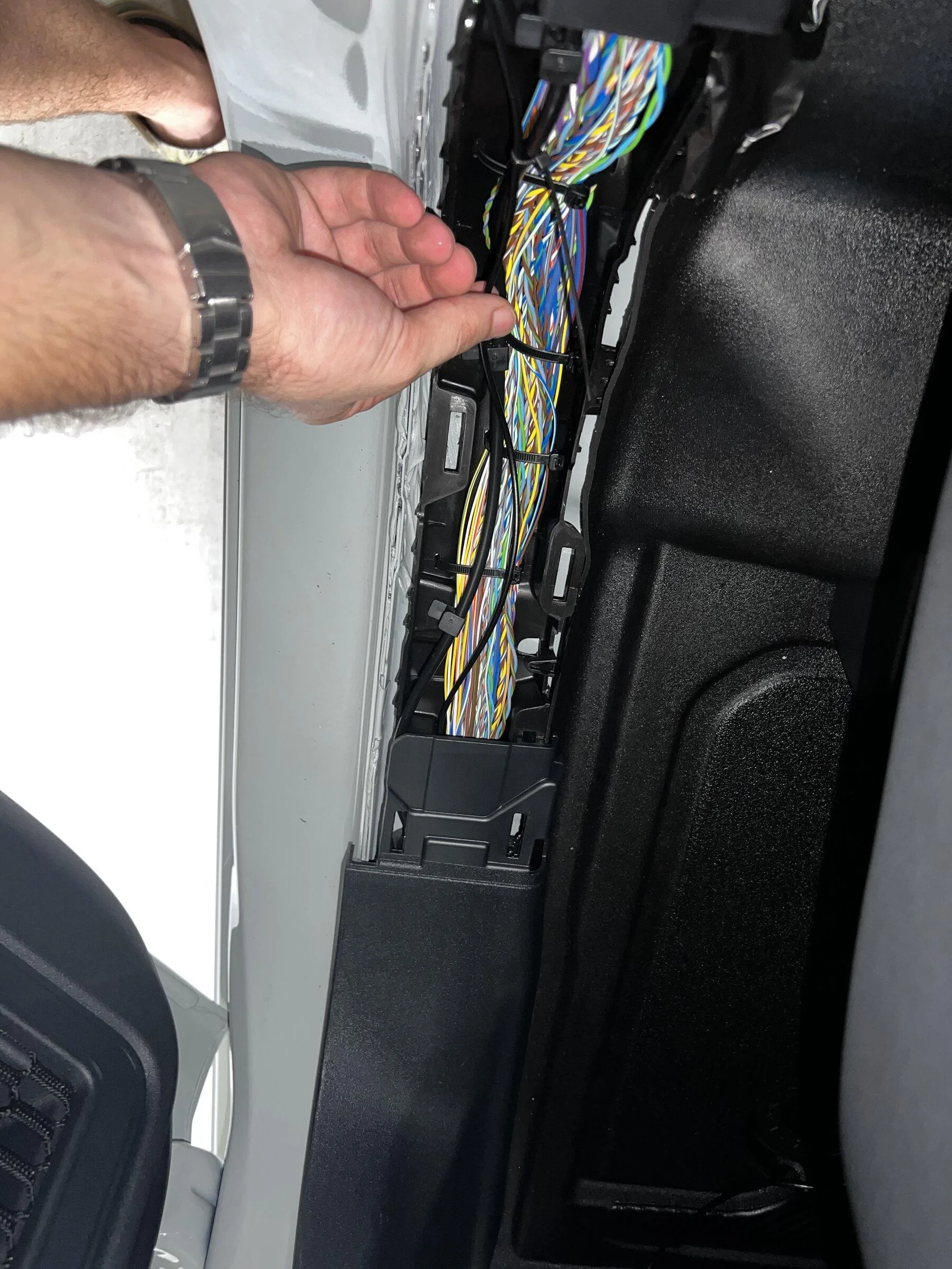 Ford Bronco Clean No Drill Weboost Install (with pictures) B5B703EE-5270-447E-9157-A49E8DA90CBA
