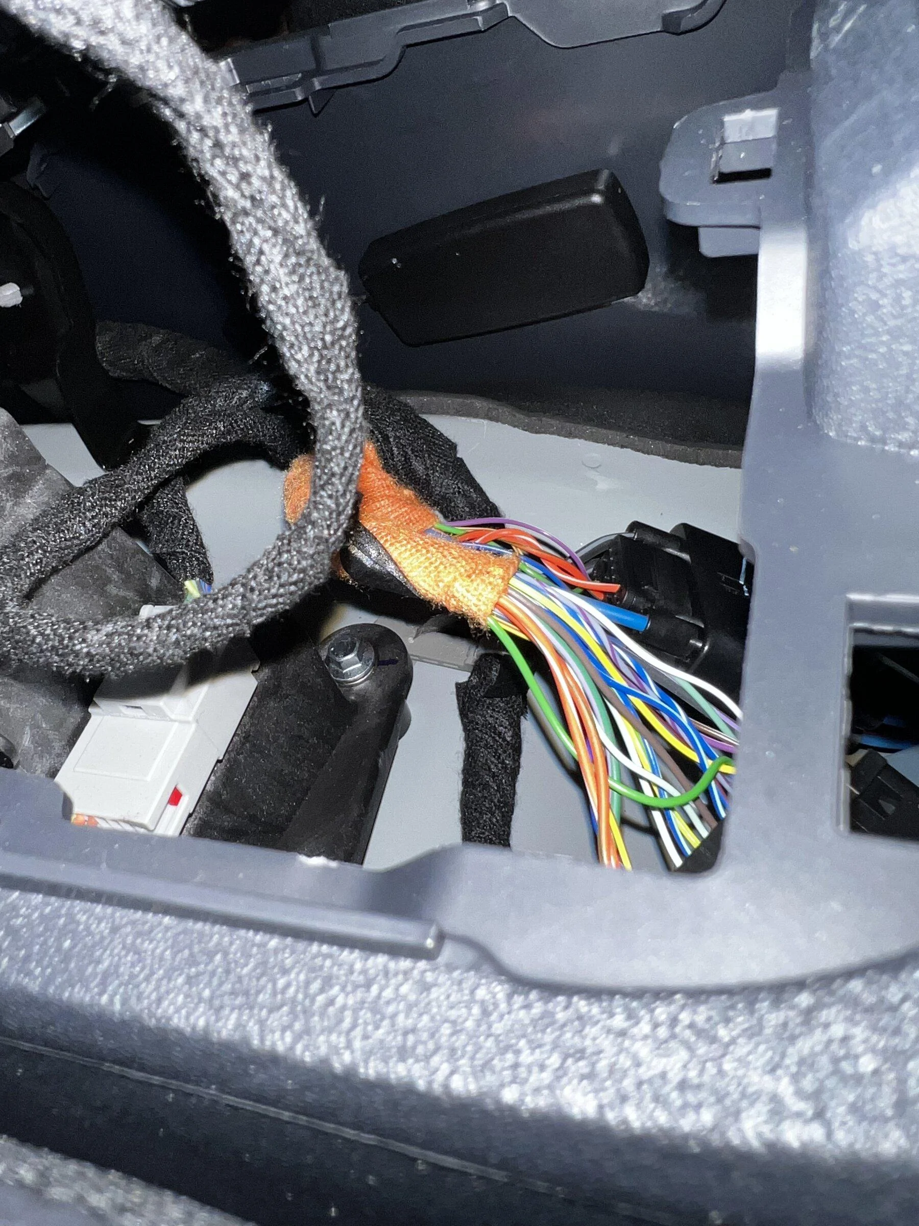 Ford Bronco Clean No Drill Weboost Install (with pictures) 69DDA230-2571-48A3-8E43-8CF4C7A2CDAC