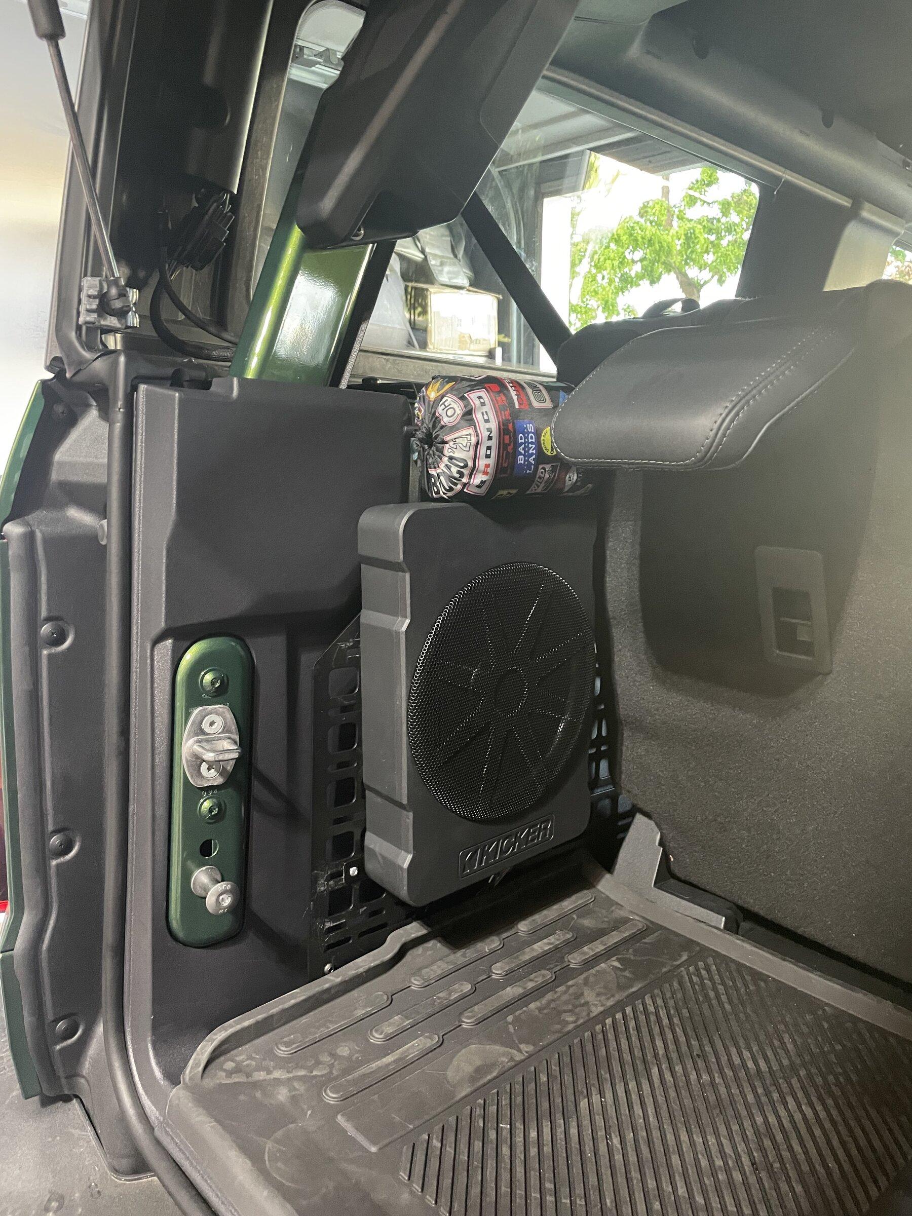 Ford Bronco Kicker Key Amp 200.4 Install DIY Video - Do this first! IMG_4763