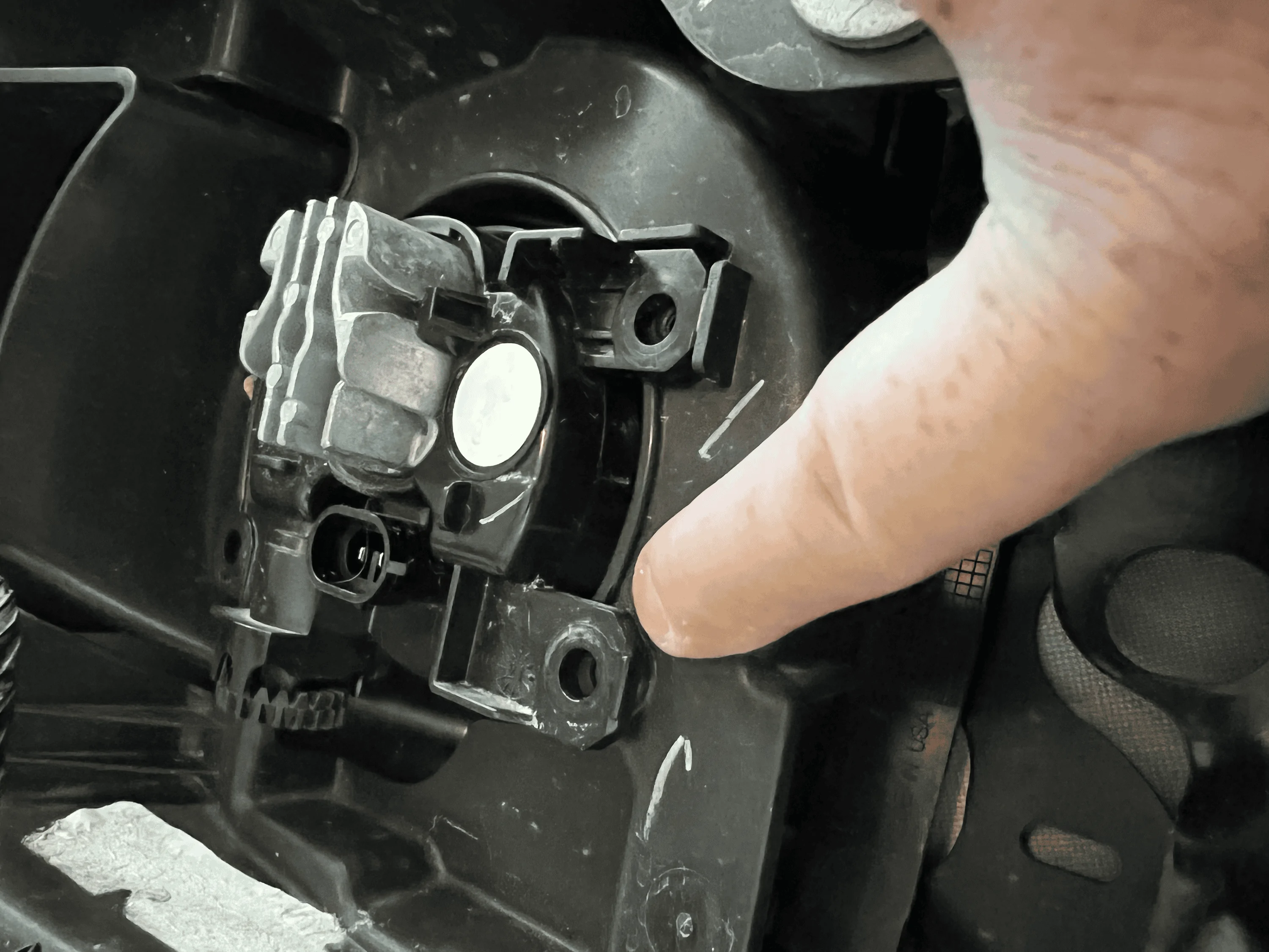 Ford Bronco How to replace fog lights on Capable Bumper? tempImageBnhqBC