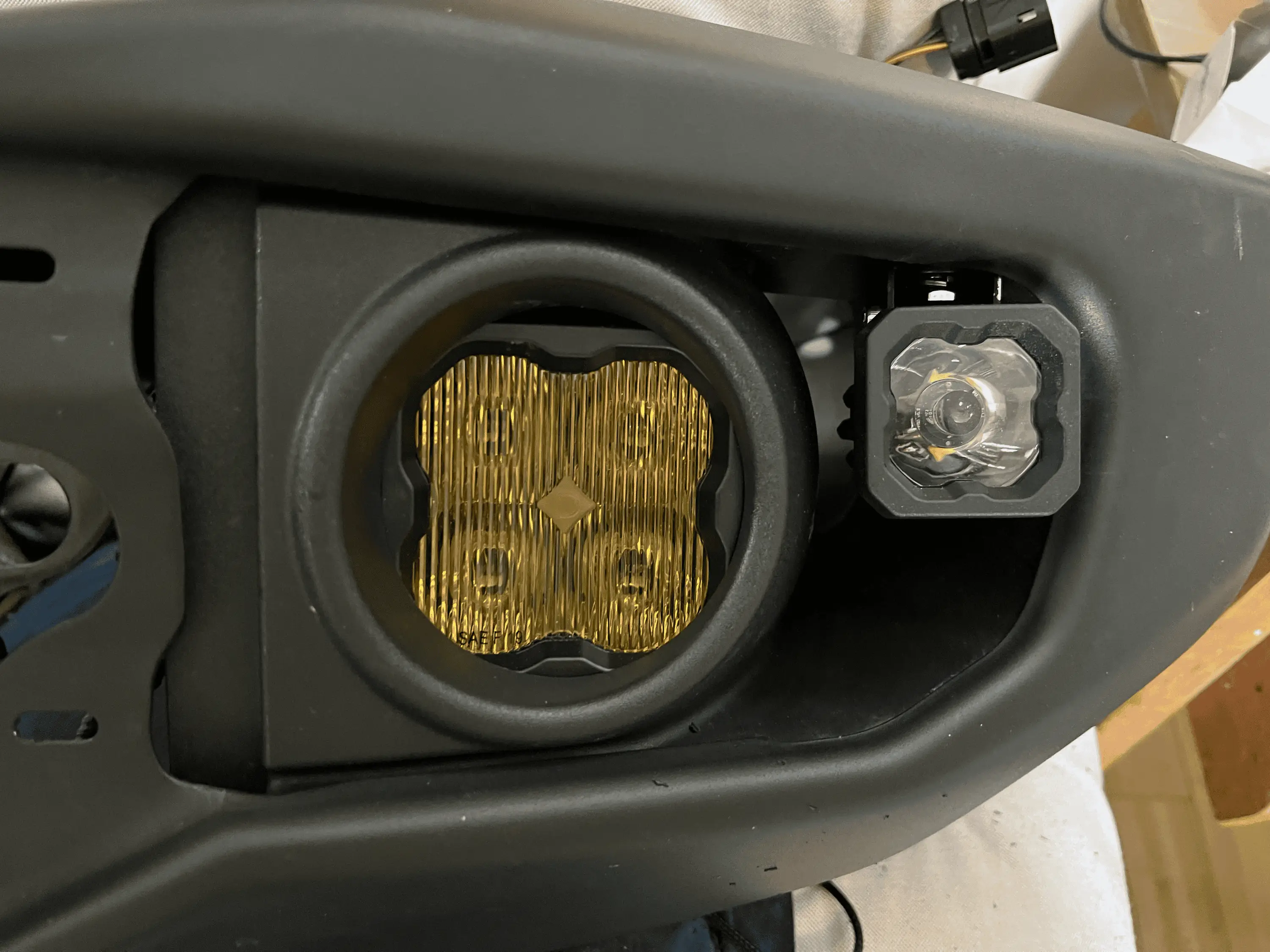 Ford Bronco How to replace fog lights on Capable Bumper? tempImagevB1eVN