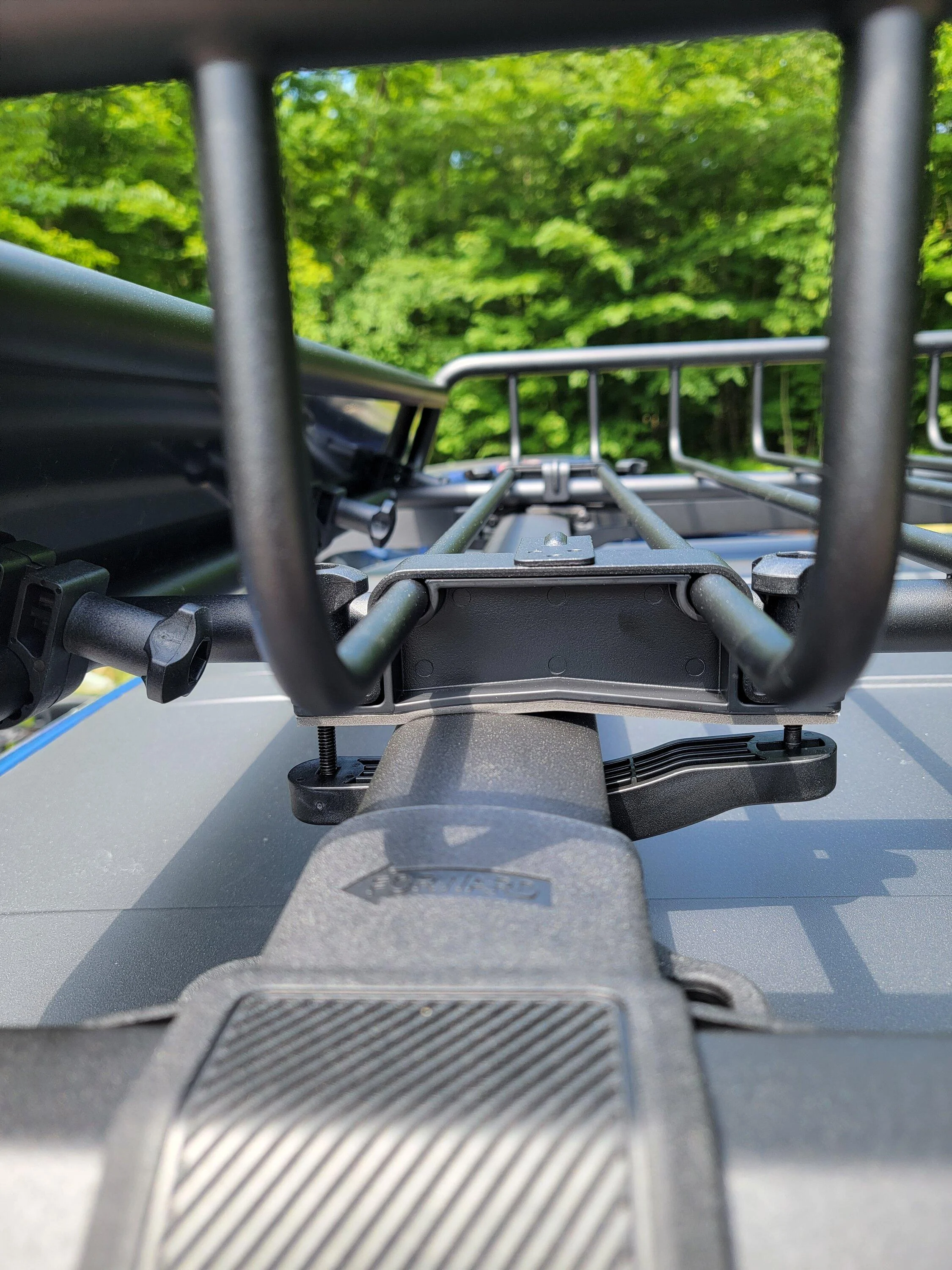Ford Bronco Yakima LoadWarrior basket w/ extension front