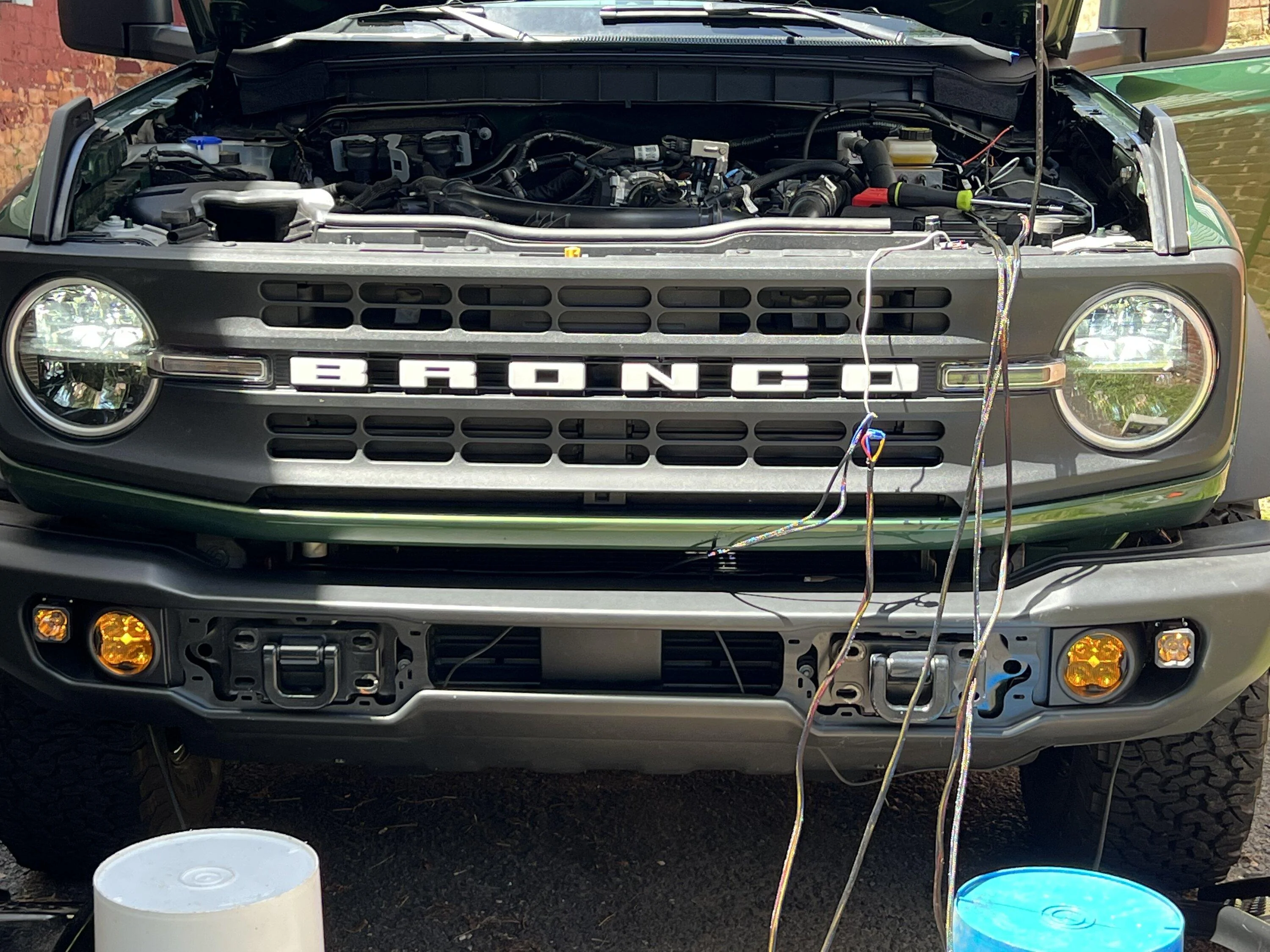 Ford Bronco How to replace fog lights on Capable Bumper? 88928BCB-EFA8-4203-BD5E-8421B6F21744