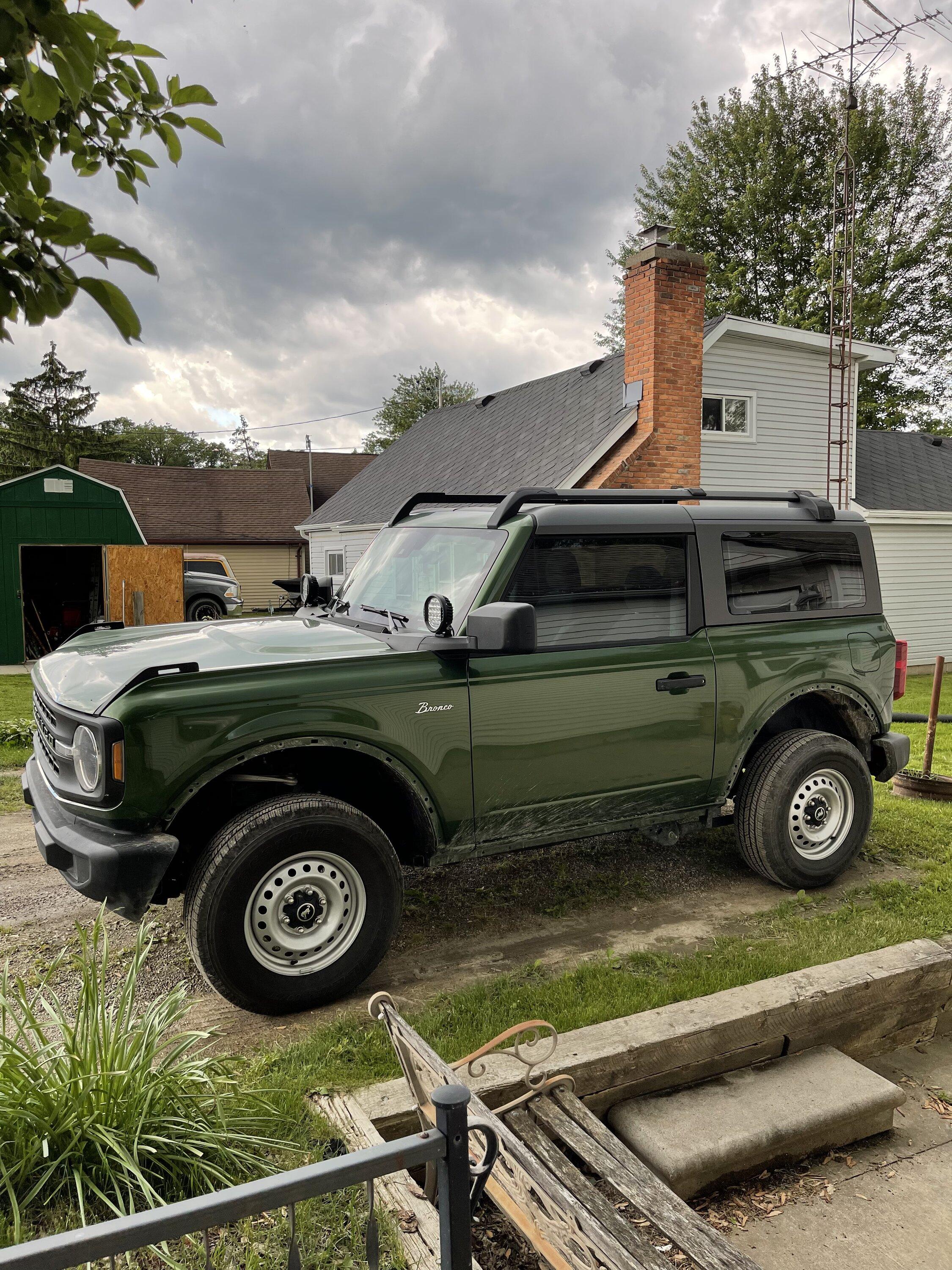 Ford Bronco Fender Flare Cleaning and Protection (How-To) -- Dawn Dish Soap, Sponge, Adam's Polishes Ceramic Graphene Coating E5613553-26F8-401B-BCC3-A78A56AE3345