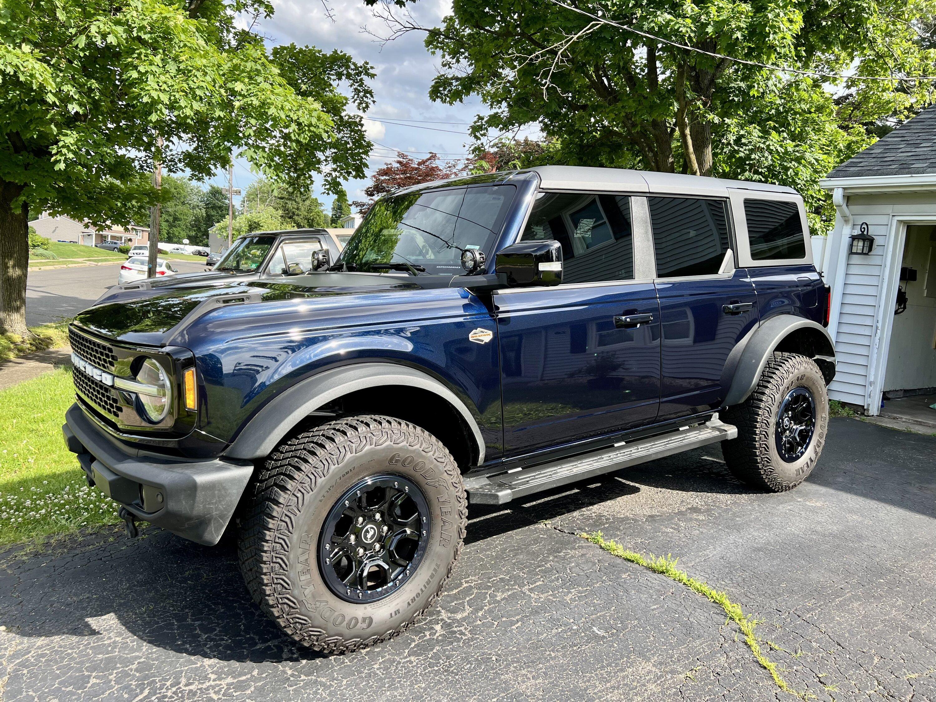 Ford Bronco Antimatter Blue or Carbonized grey ??? 913F36F7-981A-440F-BCDC-A4F416358AB1