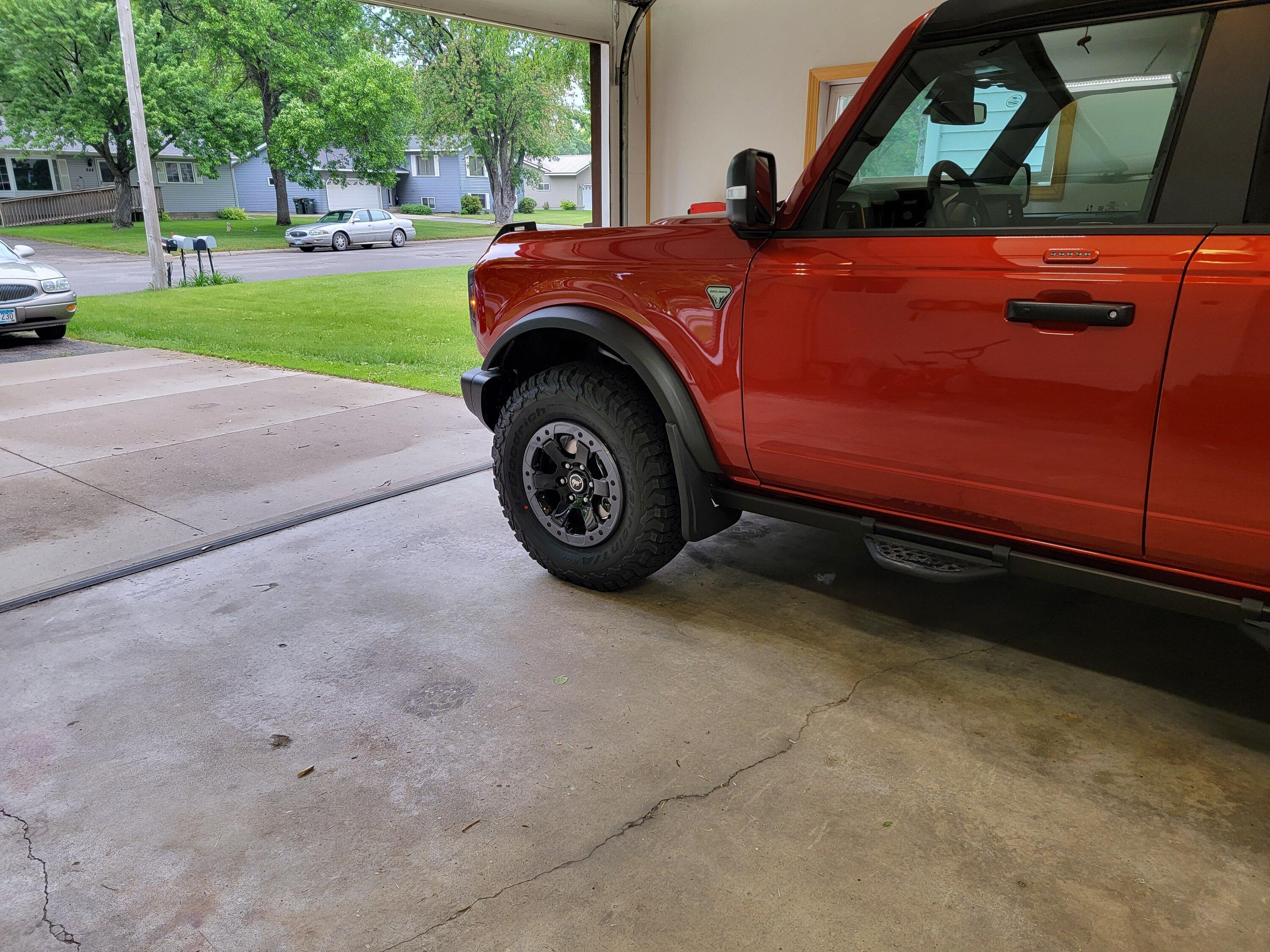 Ford Bronco 5/2/22 Build Week Group 20220611_072049