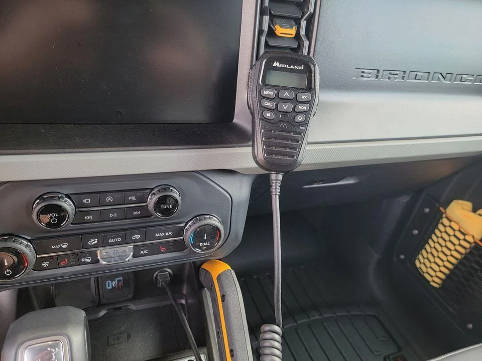 GMRS_Radio_01.jpg