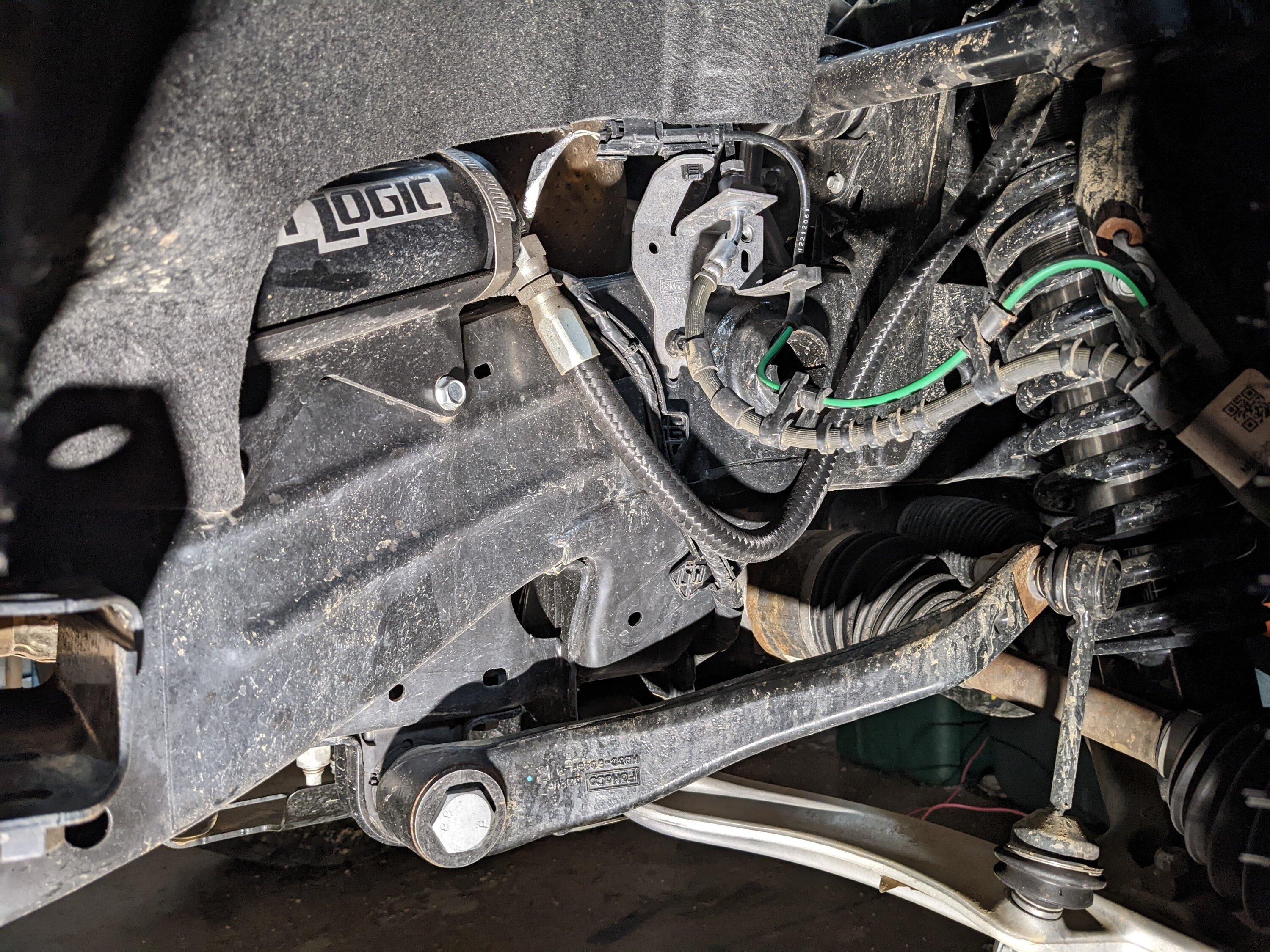 Ford Bronco Front coil over reservoir mounting pics needed PXL_20220613_031437949.MP