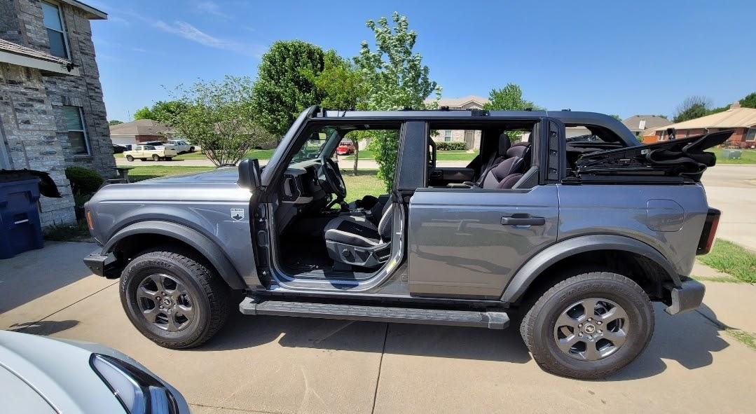 Ford Bronco 4 Door Running Boards -$200 Screenshot_20220604-174511_Photos