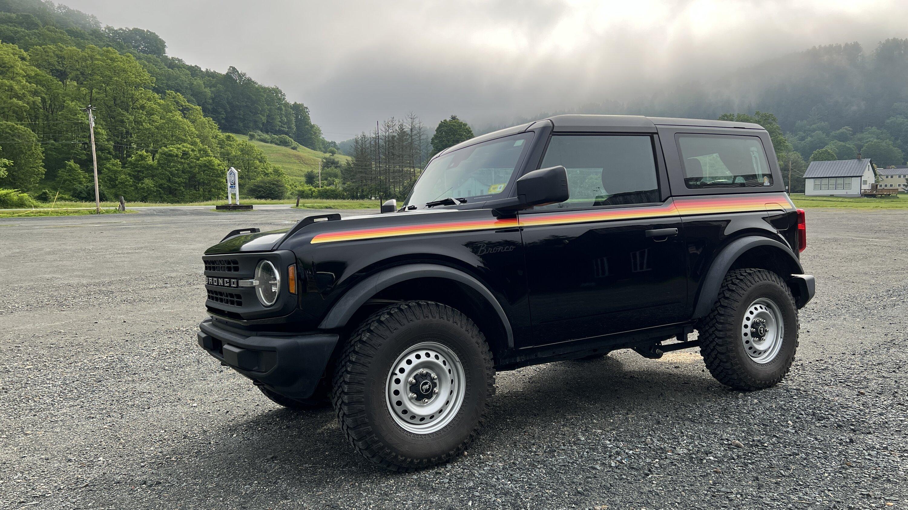 Ford Bronco Bronco Team 2 door. F2613A41-2D82-49EF-B321-B30DB7DAA3C5_1_201_a