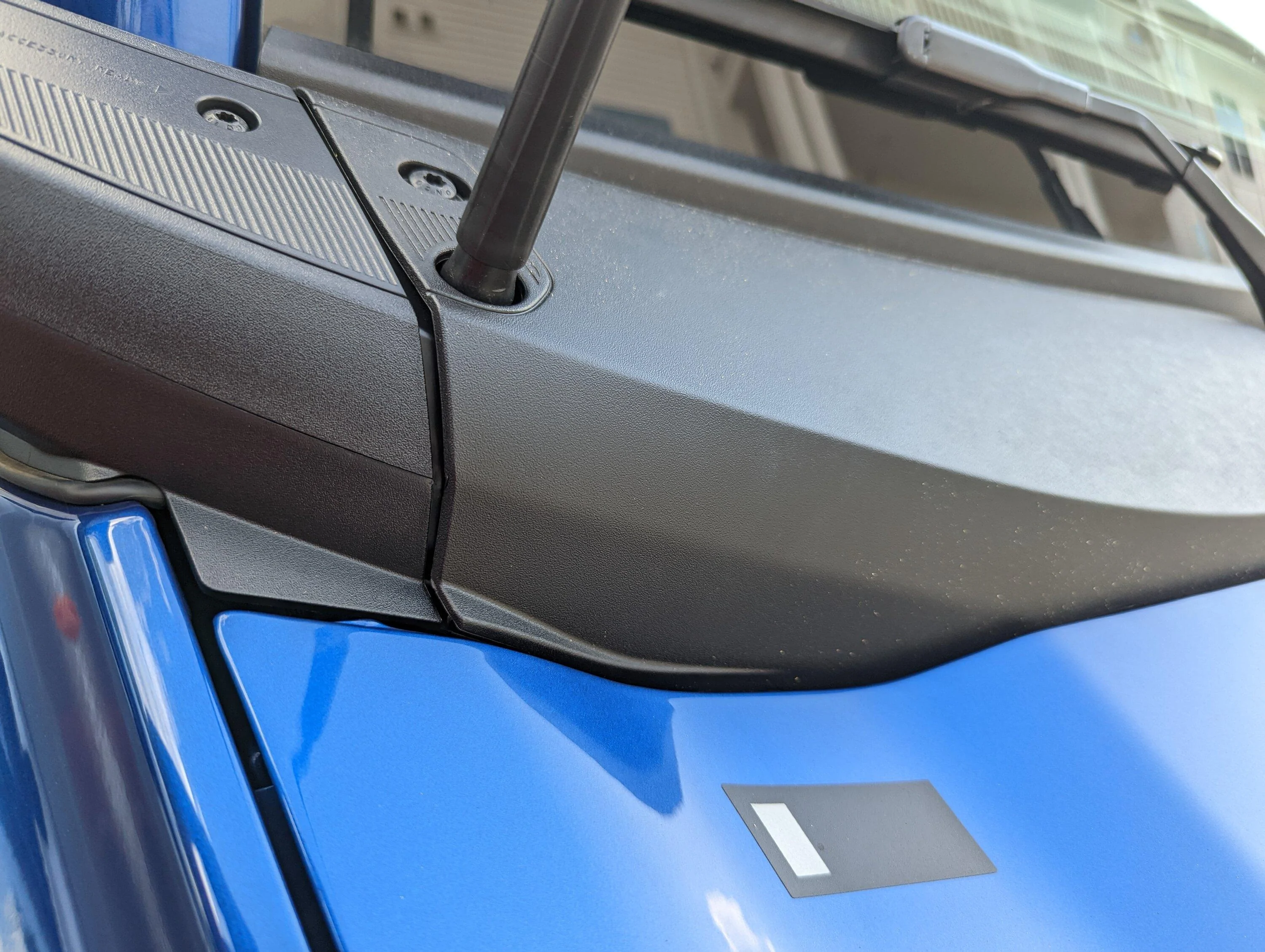 Ford Bronco Hood catching on plastic below windshield. PXL_20220613_213903484