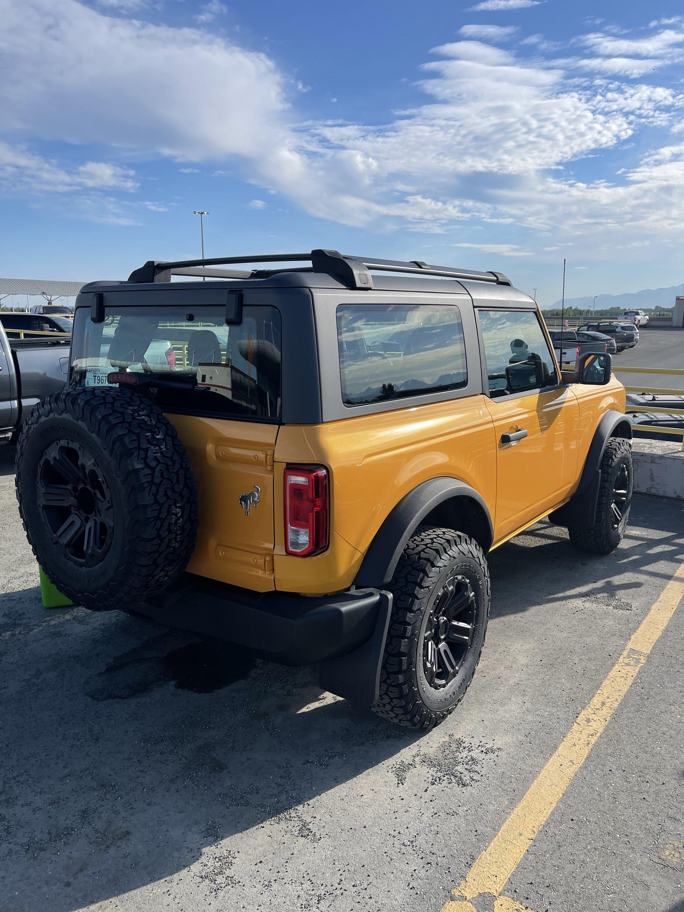 Ford Bronco Ultimate Black Rhino Gallery 12618D5E-D81E-44B8-92FC-A3F8C3DEC80F