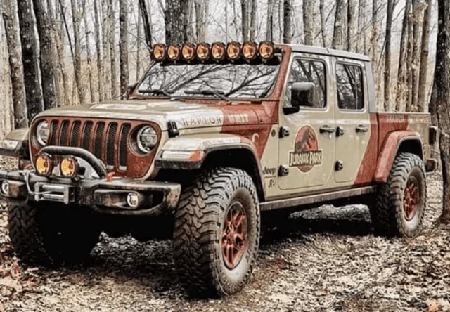 Ford Bronco Jurassic Park Bronco Build 1655221418184