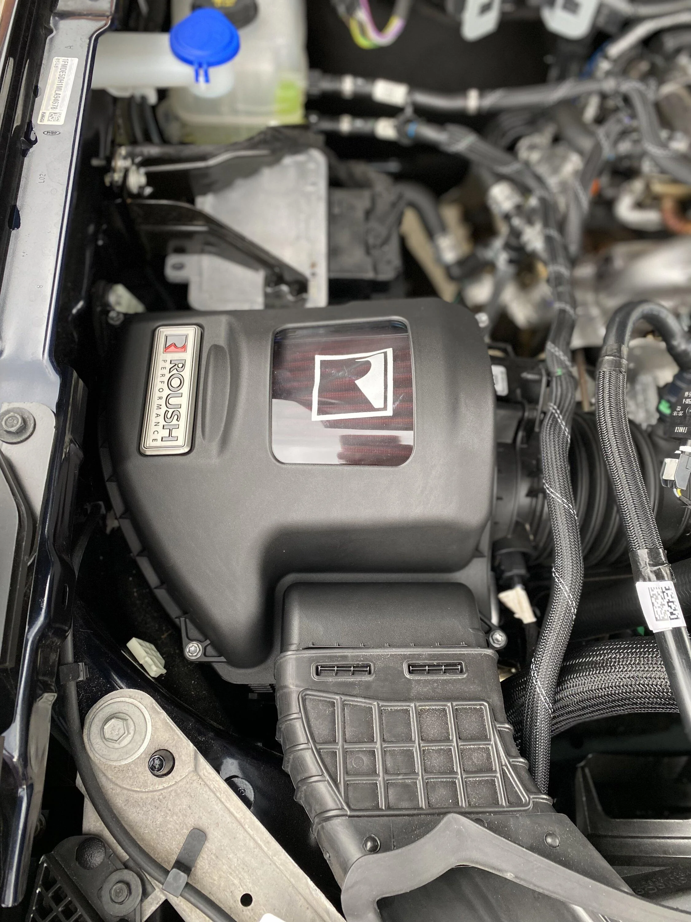 Ford Bronco Roush Intake $300 BFF3D0AF-BAB8-4D28-B4BC-5A774496B0FA