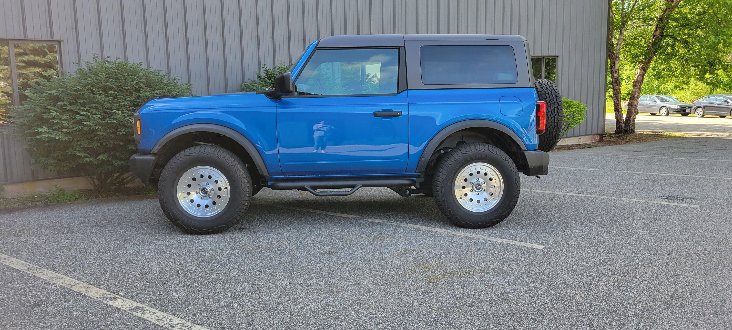 Ford Bronco N-Fab nerf steps installed on 2 door 20220615_085122