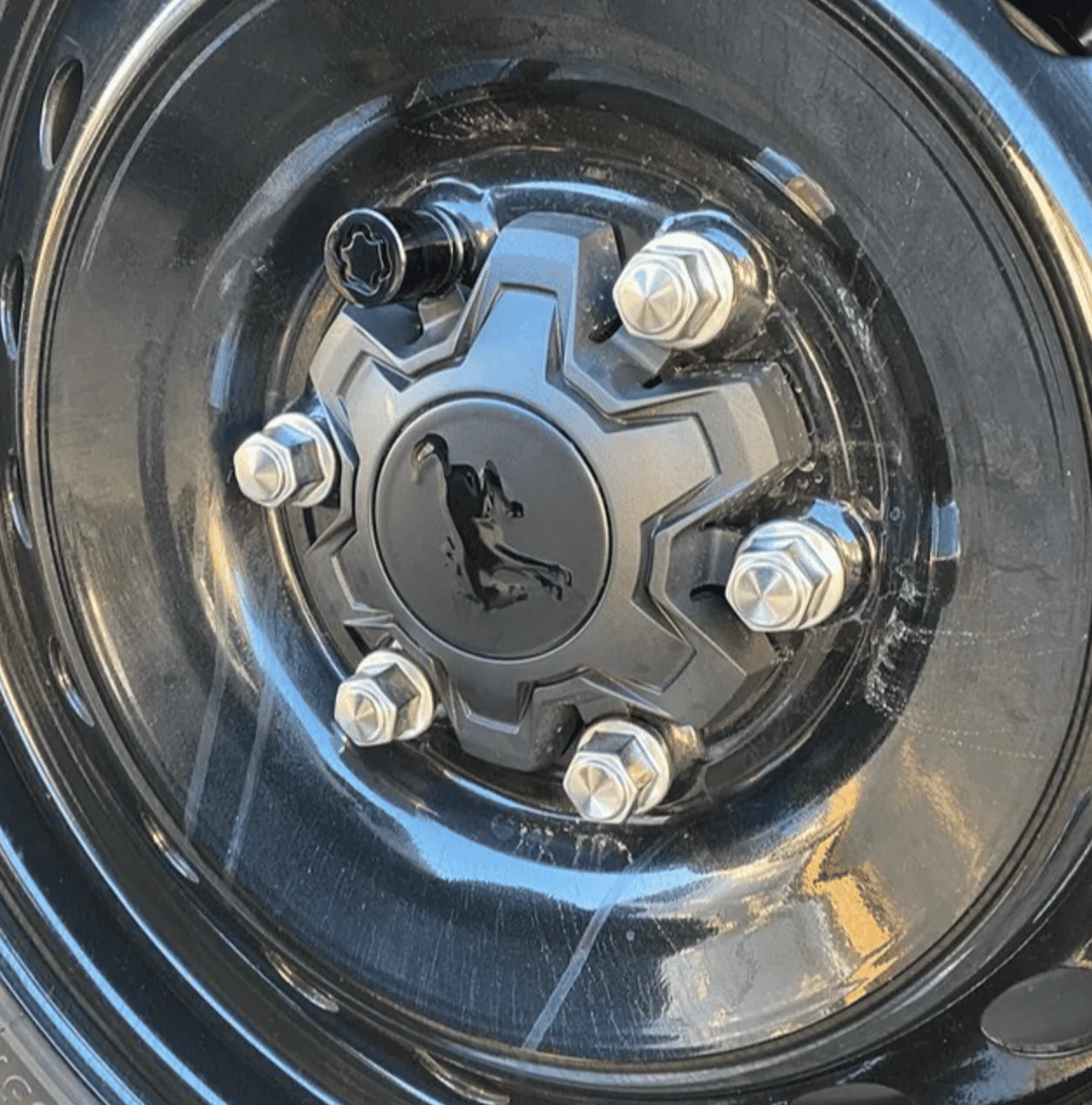 Ford Bronco Removing/Replacing Center Caps on Stock Wheels? Screen Shot 2022-06-15 at 2.03.32 PM
