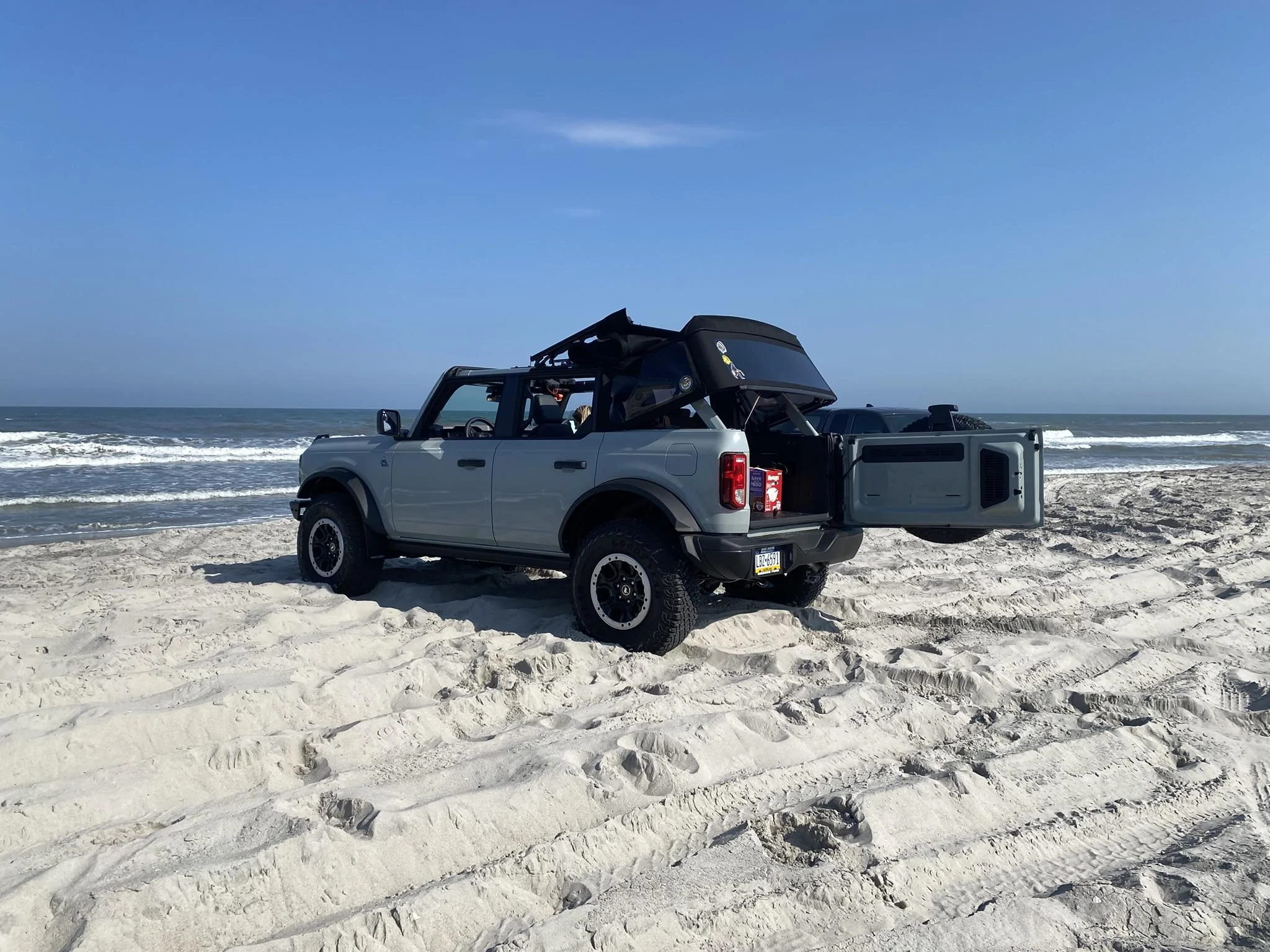 Ford Bronco 5/9 Build Week group. (ManSquatch Week) IMG_5203