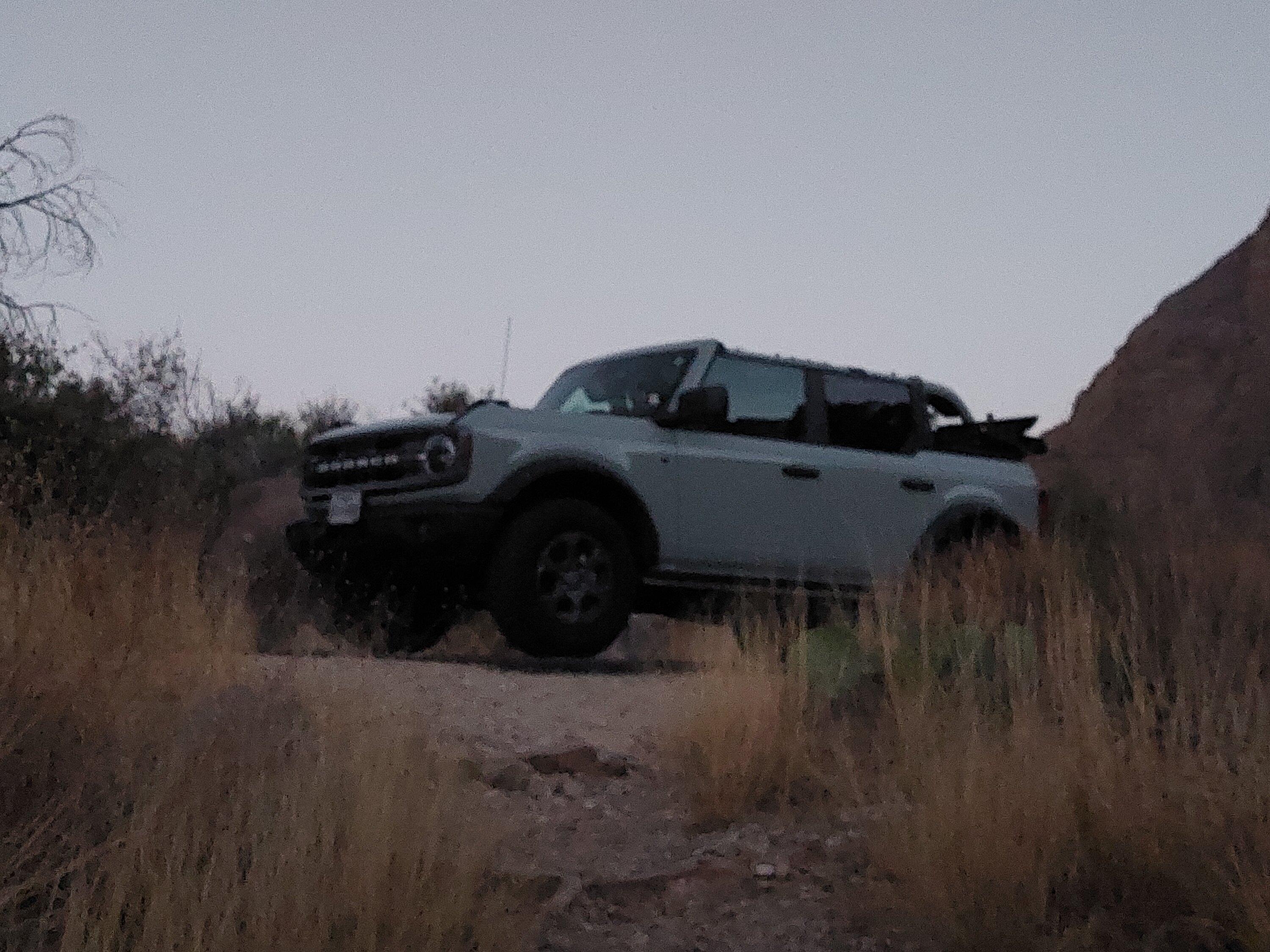 Ford Bronco CACTUS GRAY Bronco Club 20220527_062319