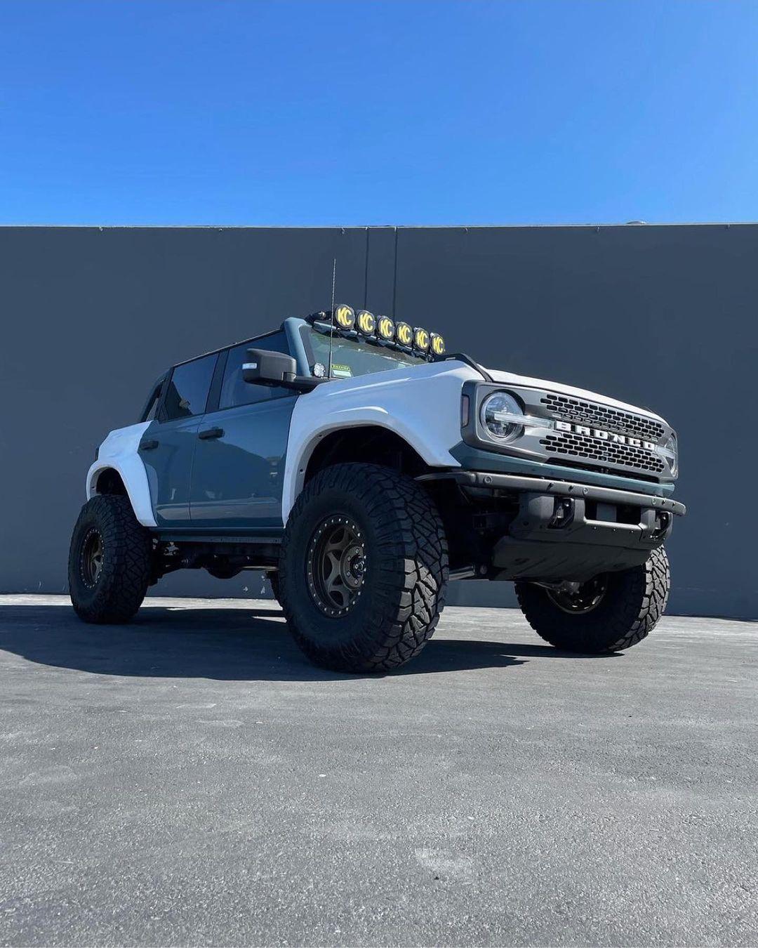Ford Bronco ADV launches their 5” fiberglass fender flares 287842652_3402052620025590_2449476807290497575_n