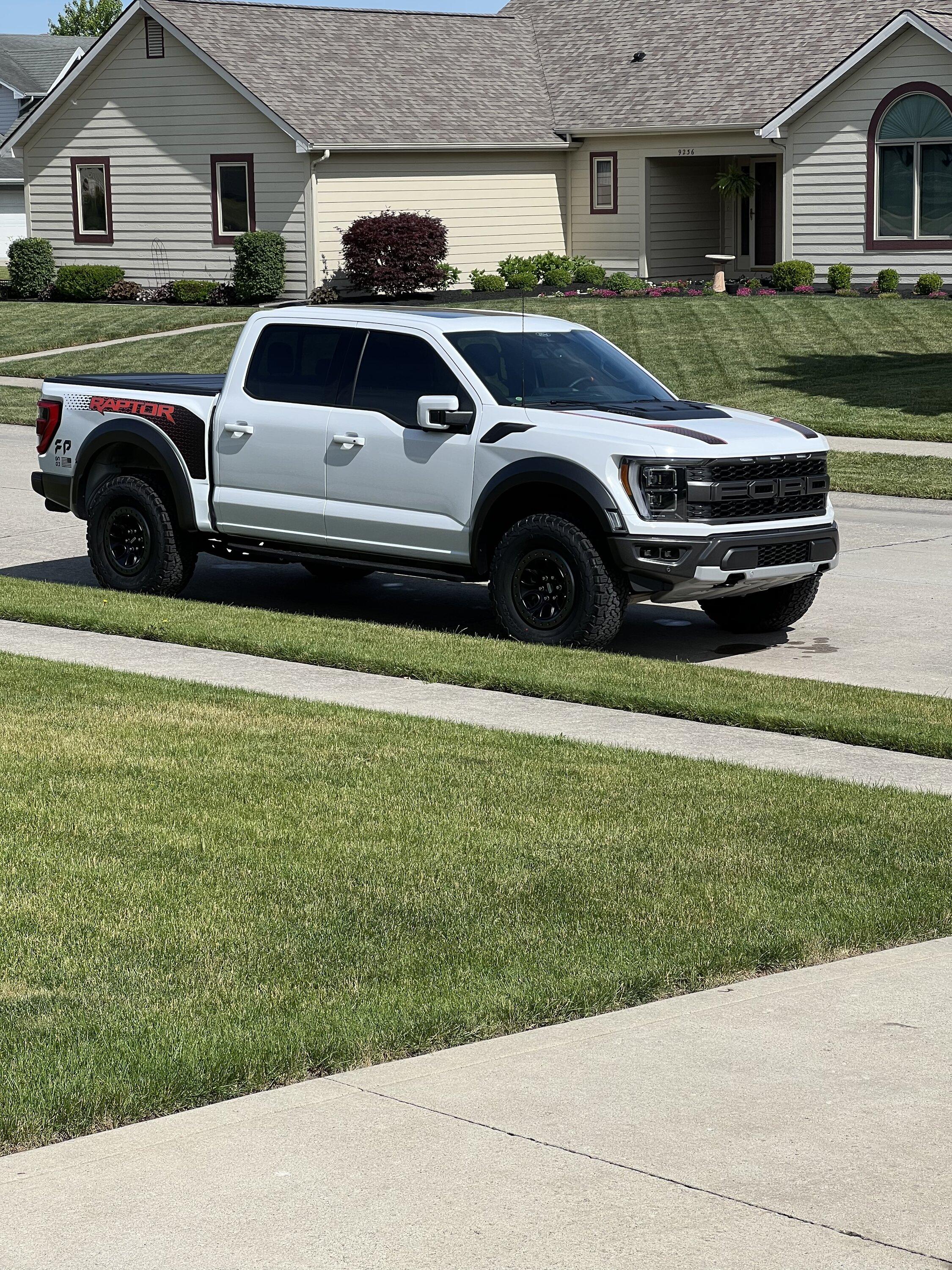 Ford Bronco Attention MIC Hard Top Owners - Wind Noise Reduction Hack FEA021FD-6947-4017-A48F-A9473B209301