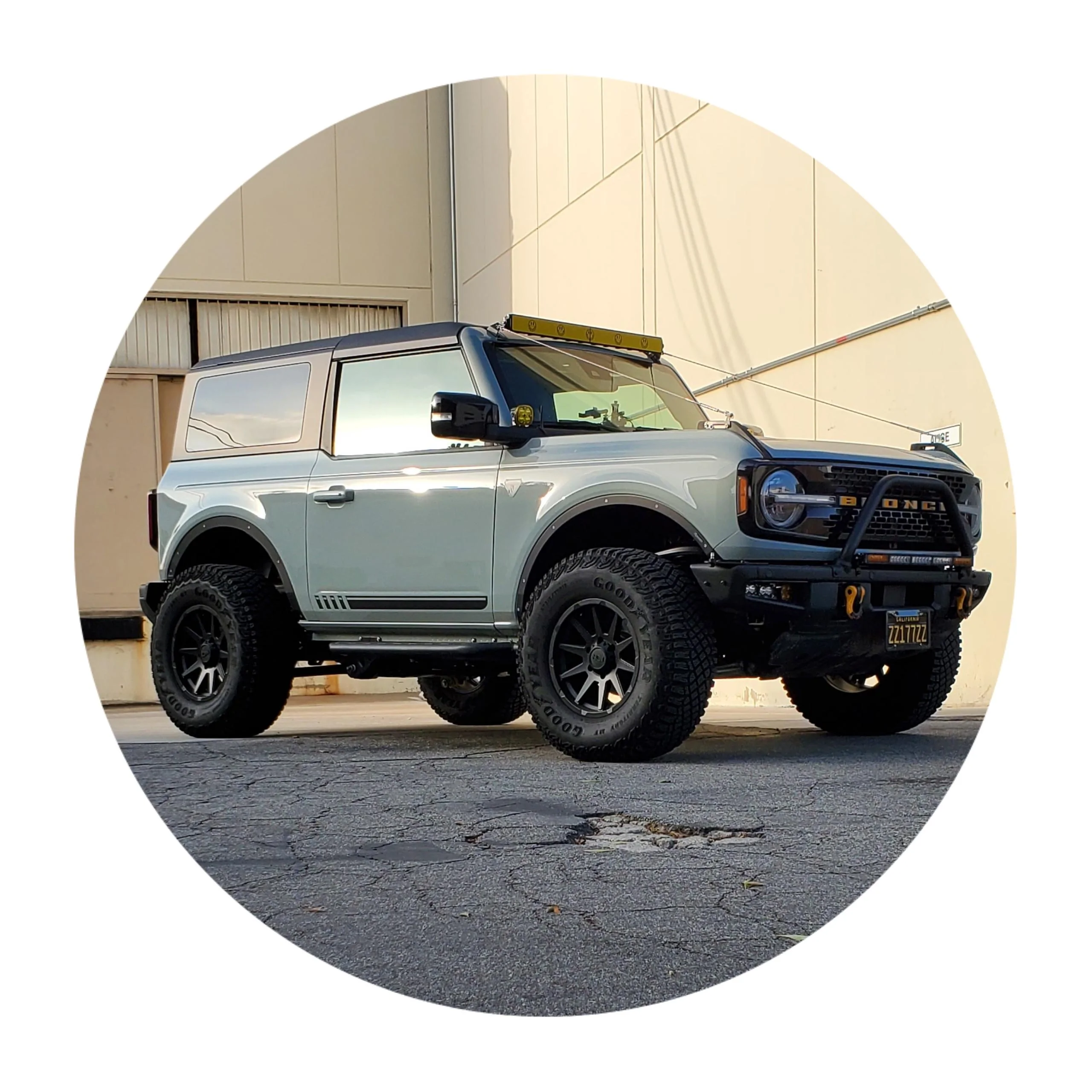 Ford Bronco Limb Risers Install PhotoGrid_Plus_1655432015911