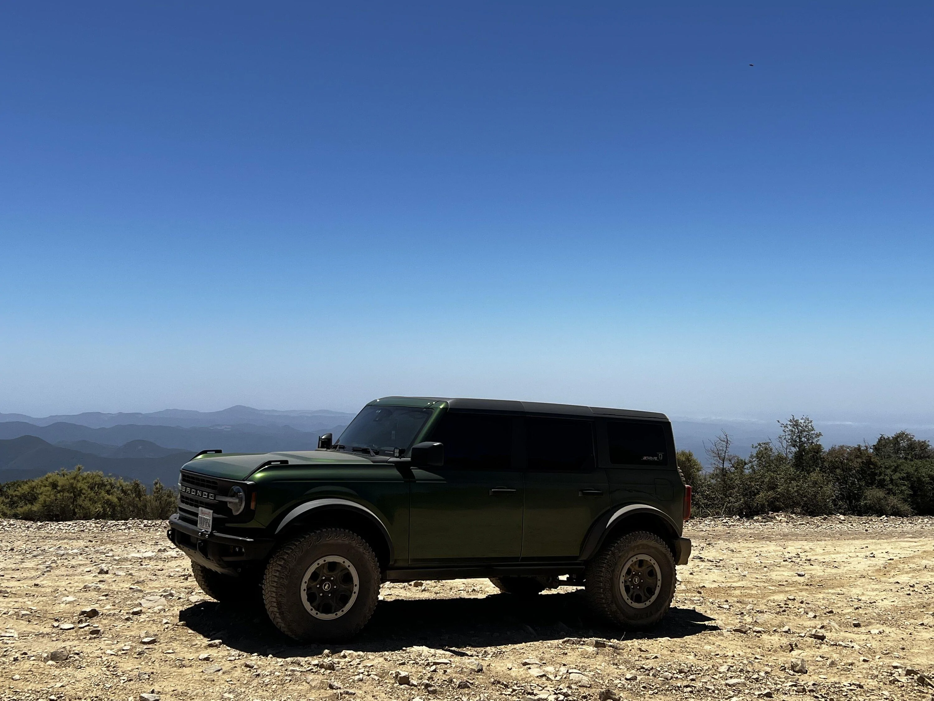 Ford Bronco ERUPTION GREEN Bronco Club 89B17E17-D927-402F-8E7C-4BE64A8C9634