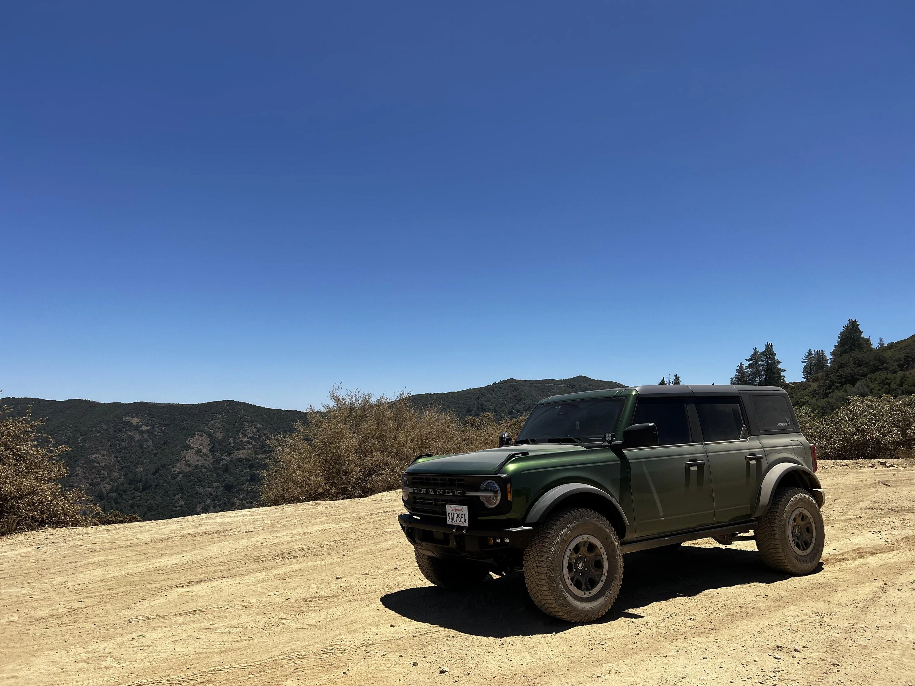 Ford Bronco ERUPTION GREEN Bronco Club 717714B0-7264-4CCD-BECE-10CBD734D40D