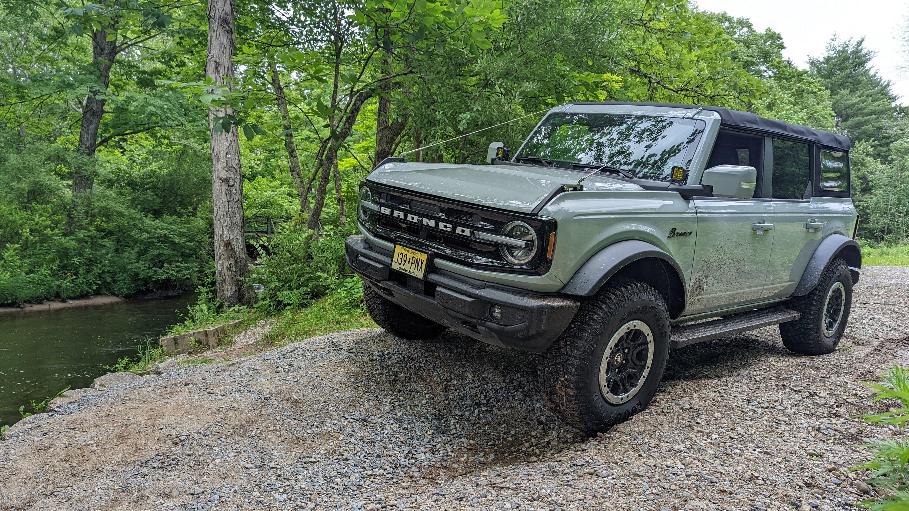 Ford Bronco What did you do TO / WITH your Bronco today? 👨🏻‍🔧🧰🚿🛠 PXL_20220618_180128493