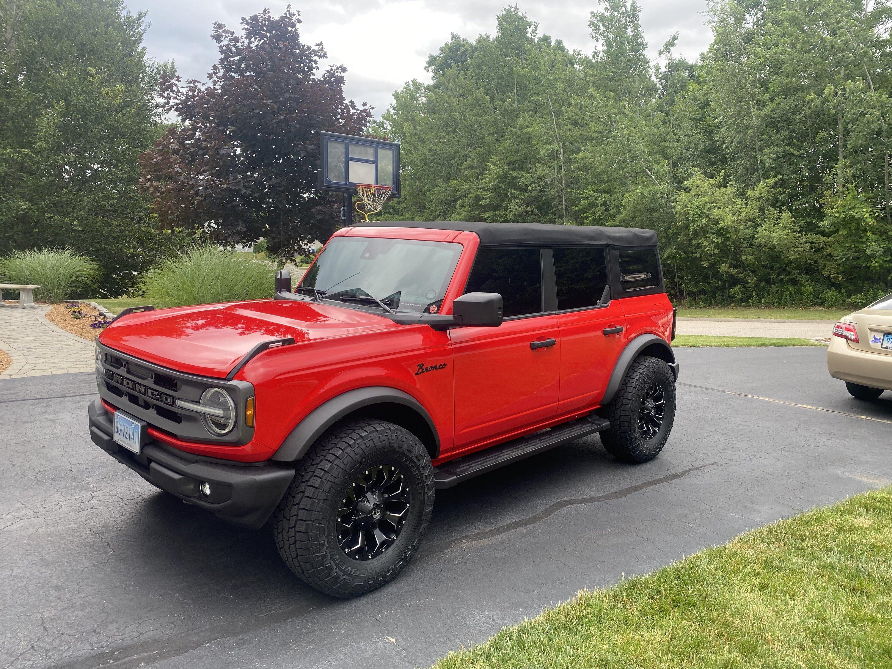 Ford Bronco Show us your installed wheel / tire upgrades here! (Pics) 4B0D129C-0325-40B9-B487-8CD87B2B7107