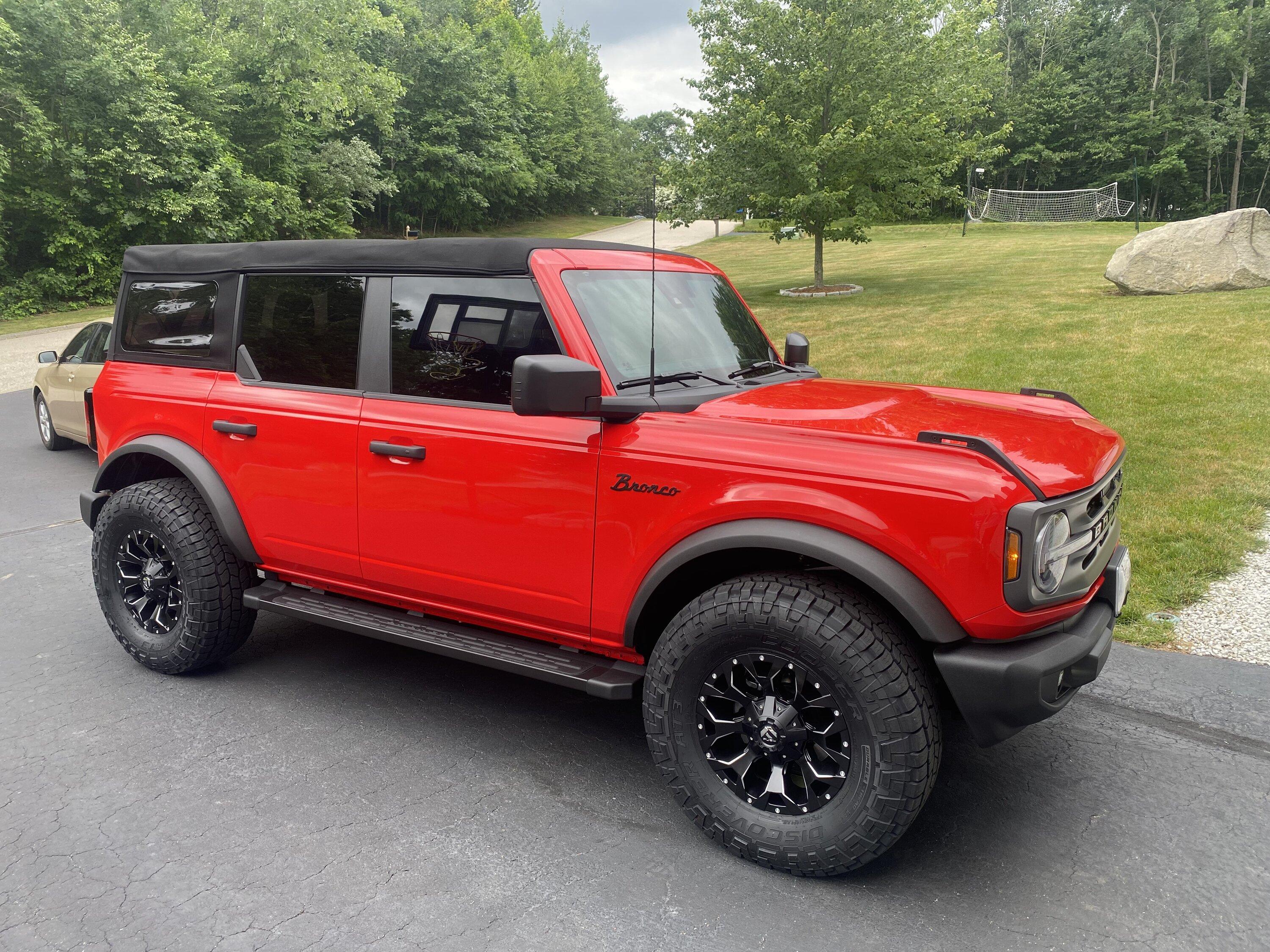 Ford Bronco Show us your installed wheel / tire upgrades here! (Pics) A84BF9BA-A894-411C-A5EF-3CD177B89235