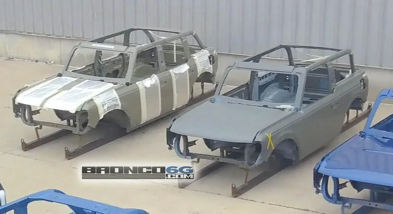 2021 Bronco mystery gray color.jpg