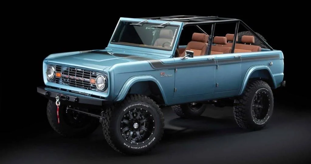 Ford Bronco If Price was not an issue... 84af3-4-door-bronco-by-maxlider-brothers-customs-0