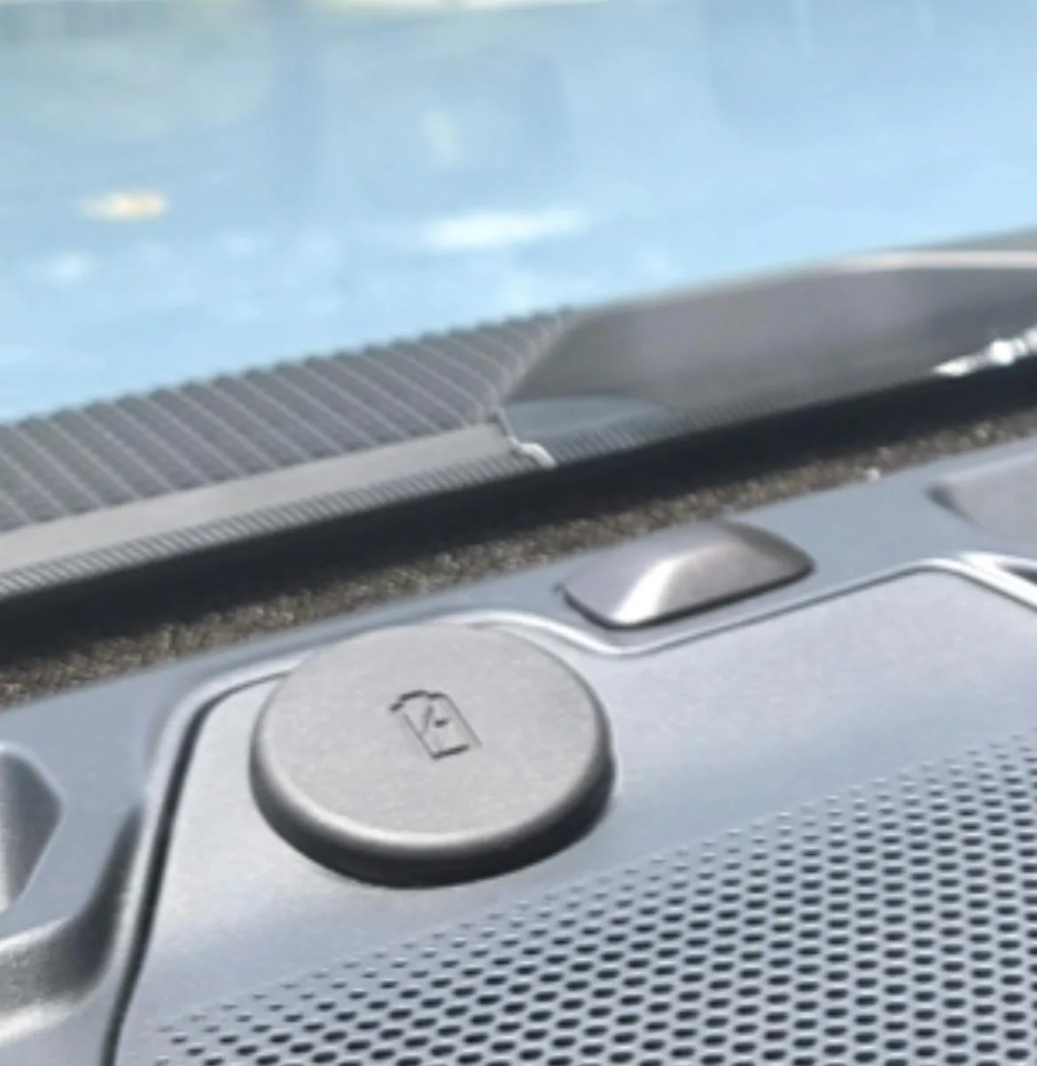 Ford Bronco What is this on the dash? 6939A313-F911-4197-81BE-A8C173FAC385