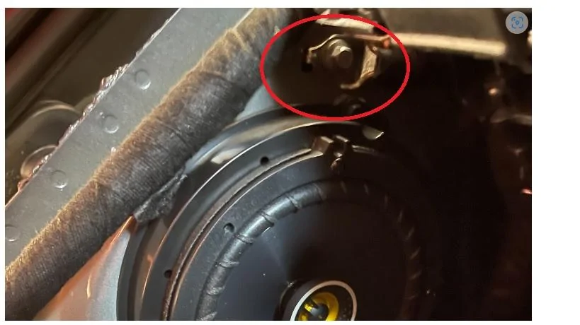 Ford Bronco Speaker pop when vehicle is off kpground