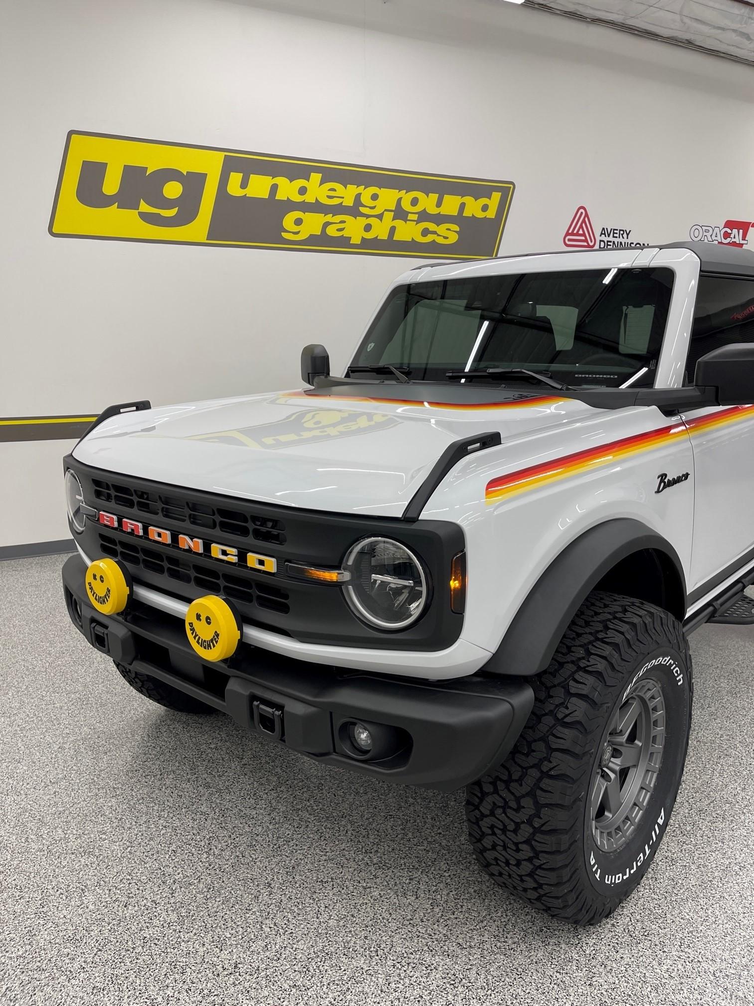 Ford Bronco Bronco Outfitter's retro themed White BD 2-door! White BD Retro 04