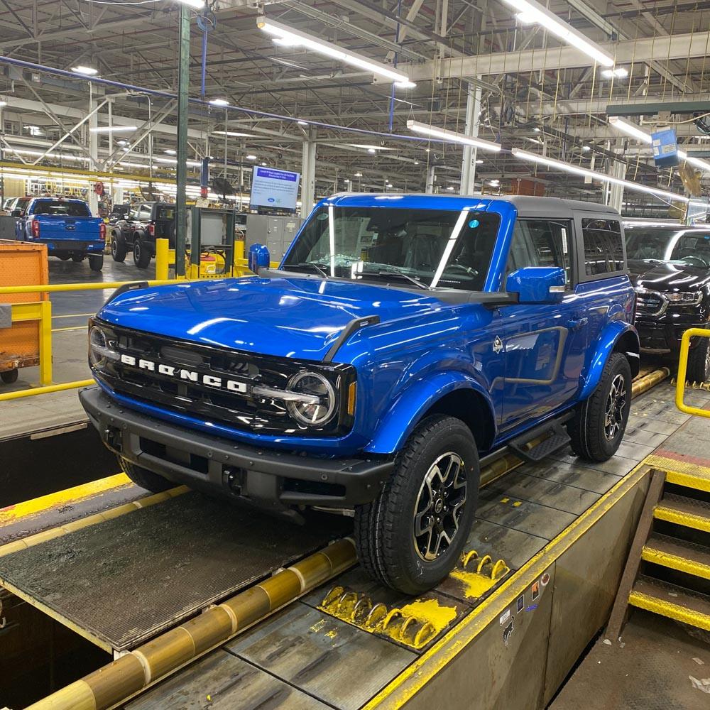 Ford Bronco 05/30/2022 Build Week Group image