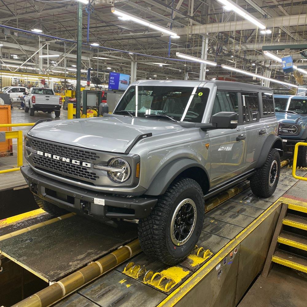 Ford Bronco 06/06/22 Build Week Group image