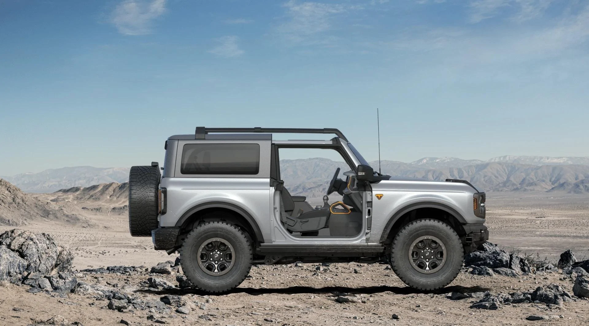 Ford Bronco ICONIC SILVER Bronco Club Forward Roof Panals & Doors Off