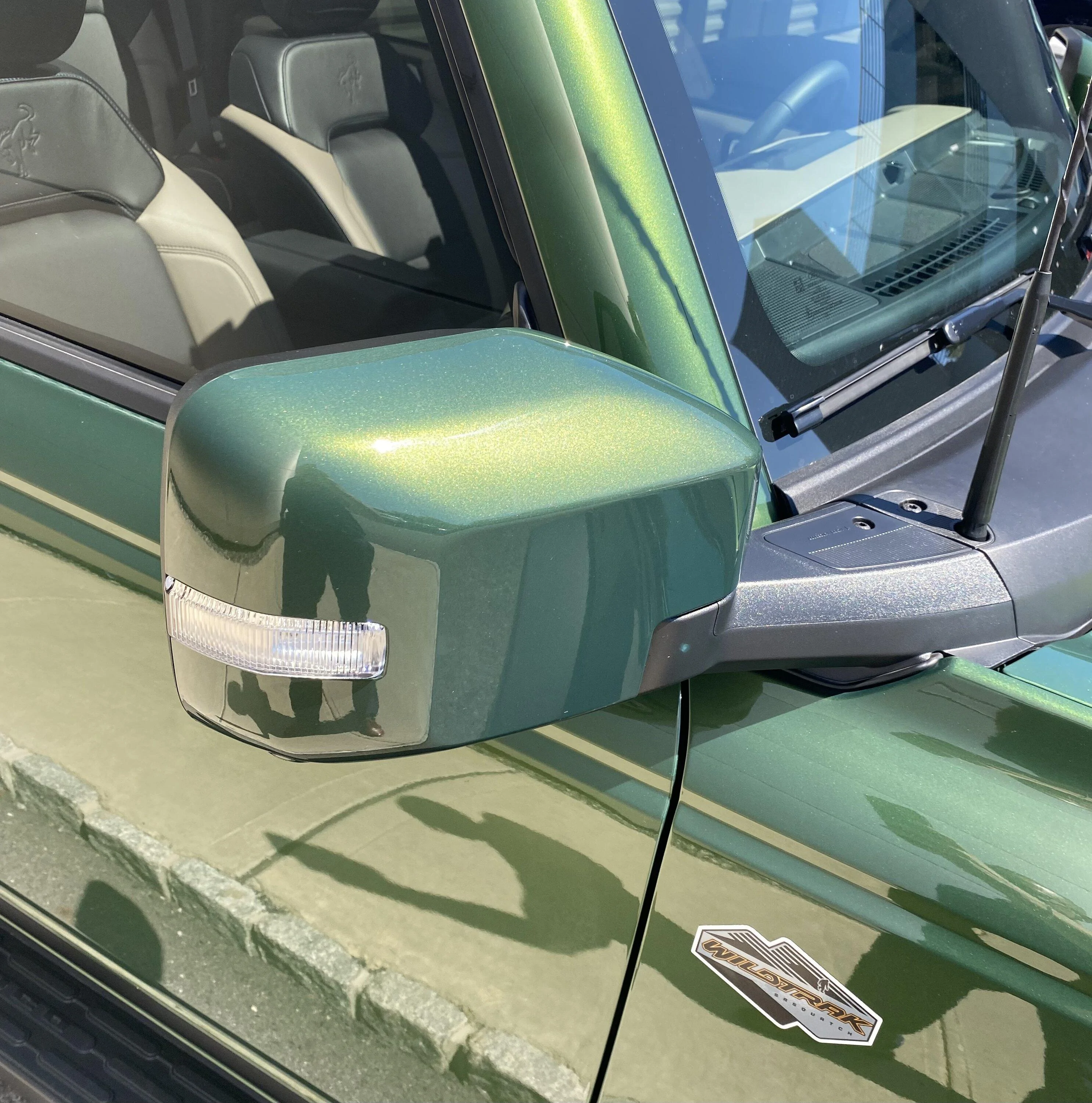 Ford Bronco Anyone Paint Matched their Door Handles? 471F73F4-3E5B-4401-B4BD-7D29759A2D67