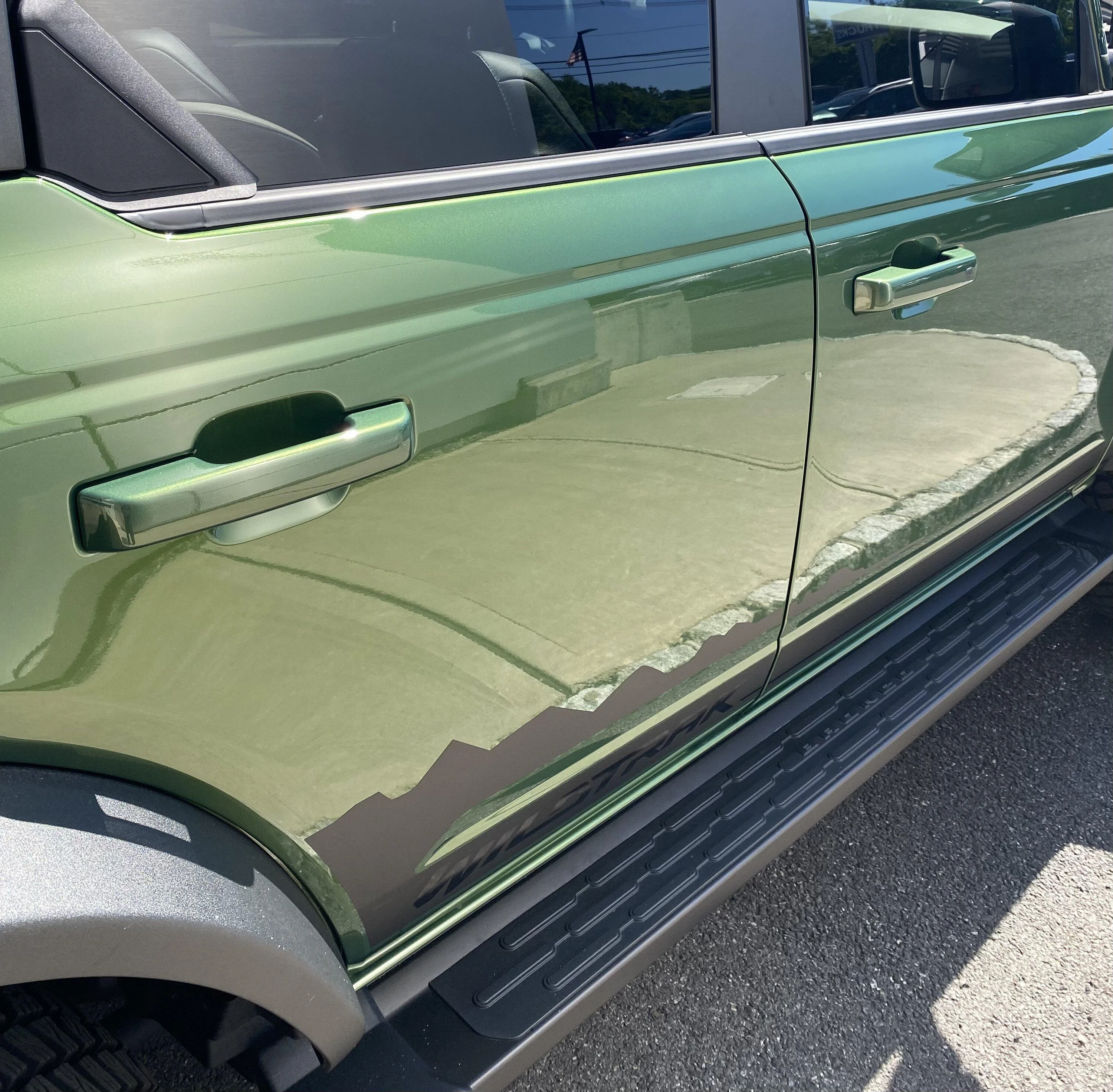Ford Bronco Anyone Paint Matched their Door Handles? 1805DD21-B54F-48F6-8315-953CD93CBF84