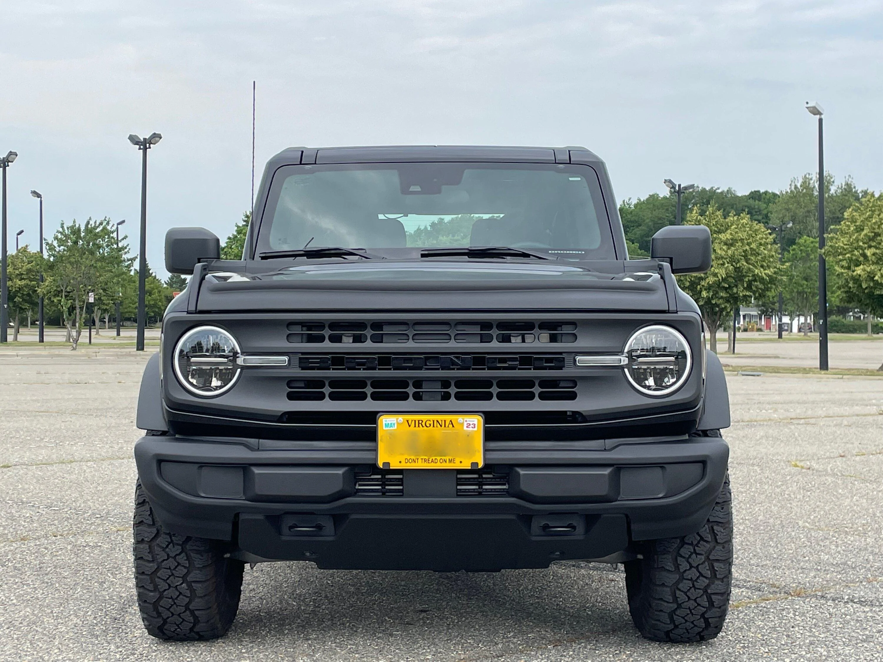Ford Bronco SHADOW BLACK Bronco Club 4DD8A221-EDCA-4DC7-BFE7-A0DFBB6CB3DA
