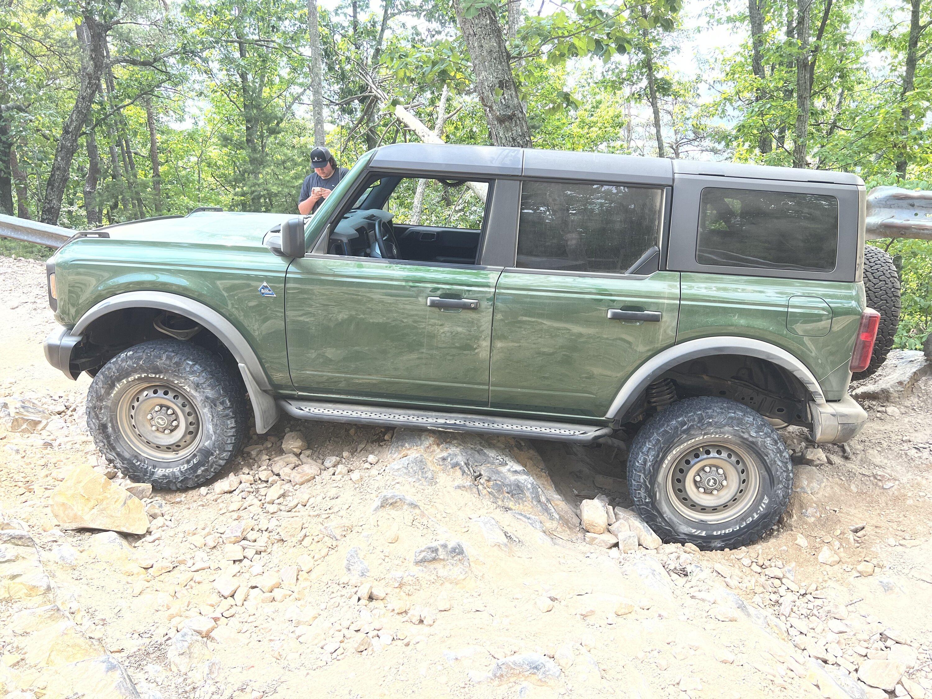Ford Bronco Snapped a Tie Rod … thankful for trail mates AAAC1DBA-47F8-4B82-A854-2DC9242B4976