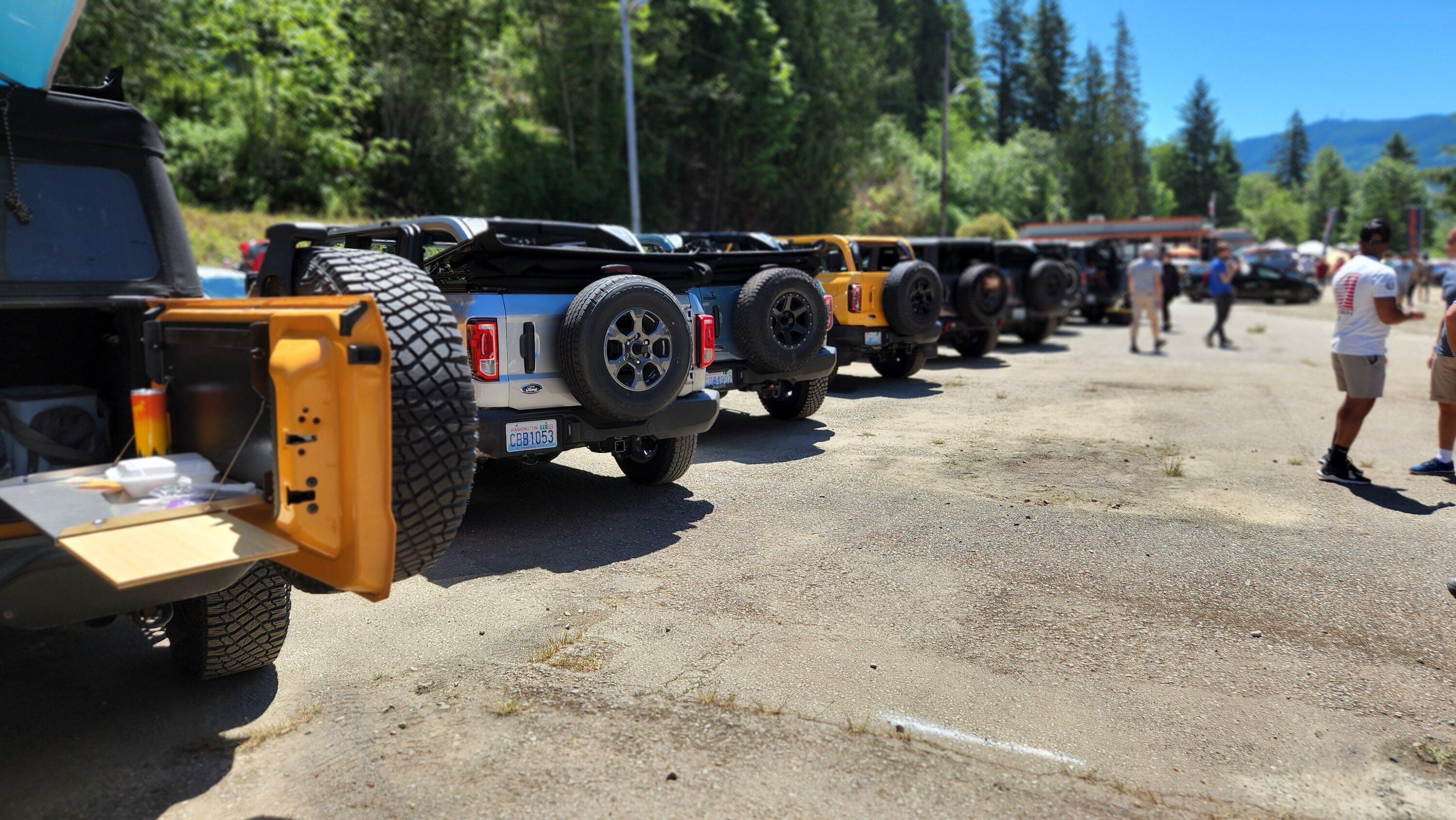 Ford Bronco 🐎 DirtFish Summerfest attended by PNW Bronco group 🐎 20220625_124101