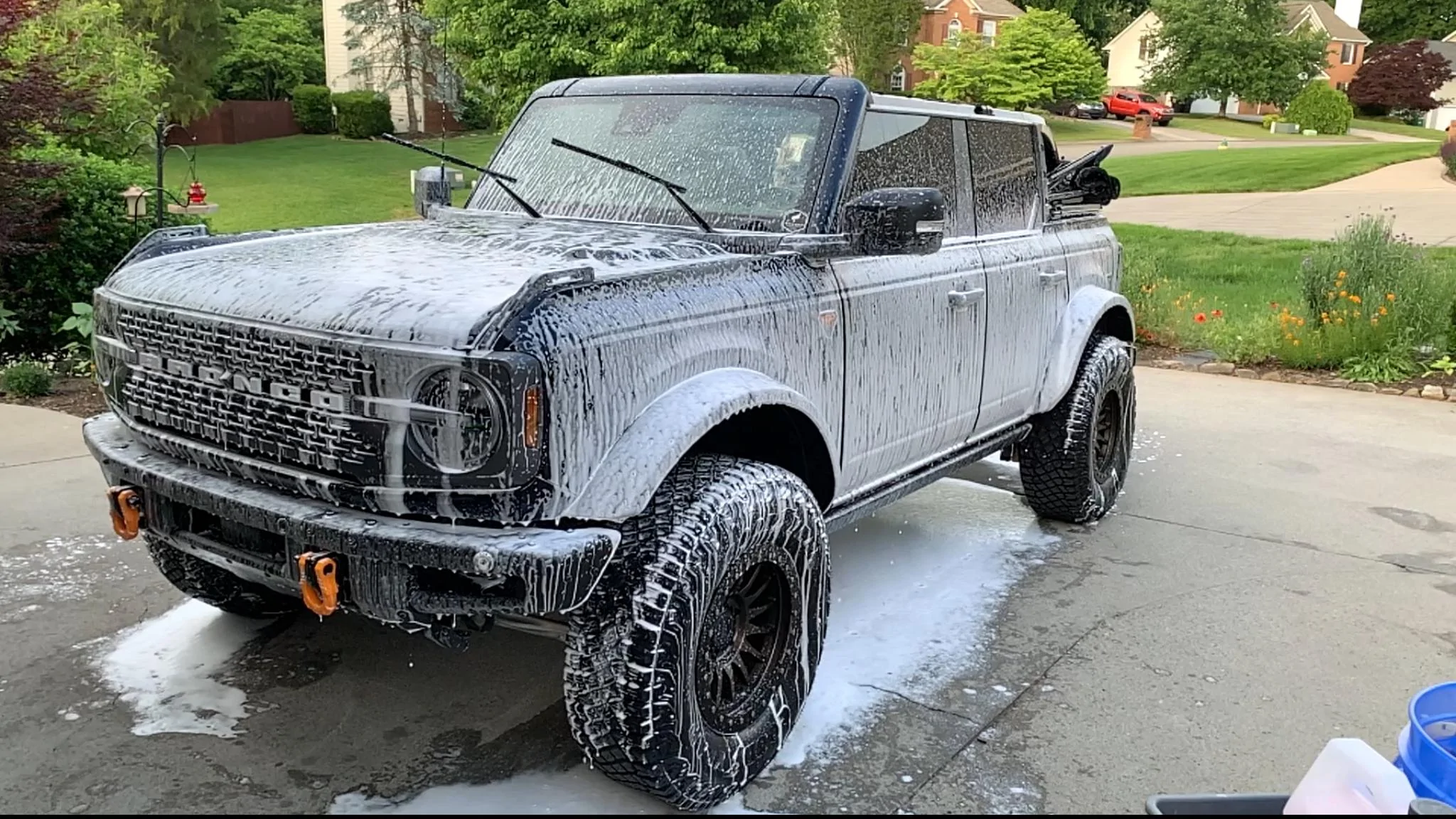 Ford Bronco How are you washing your Bronco? F8C30891-35BC-4588-B3CA-C8B7D4D87D3A