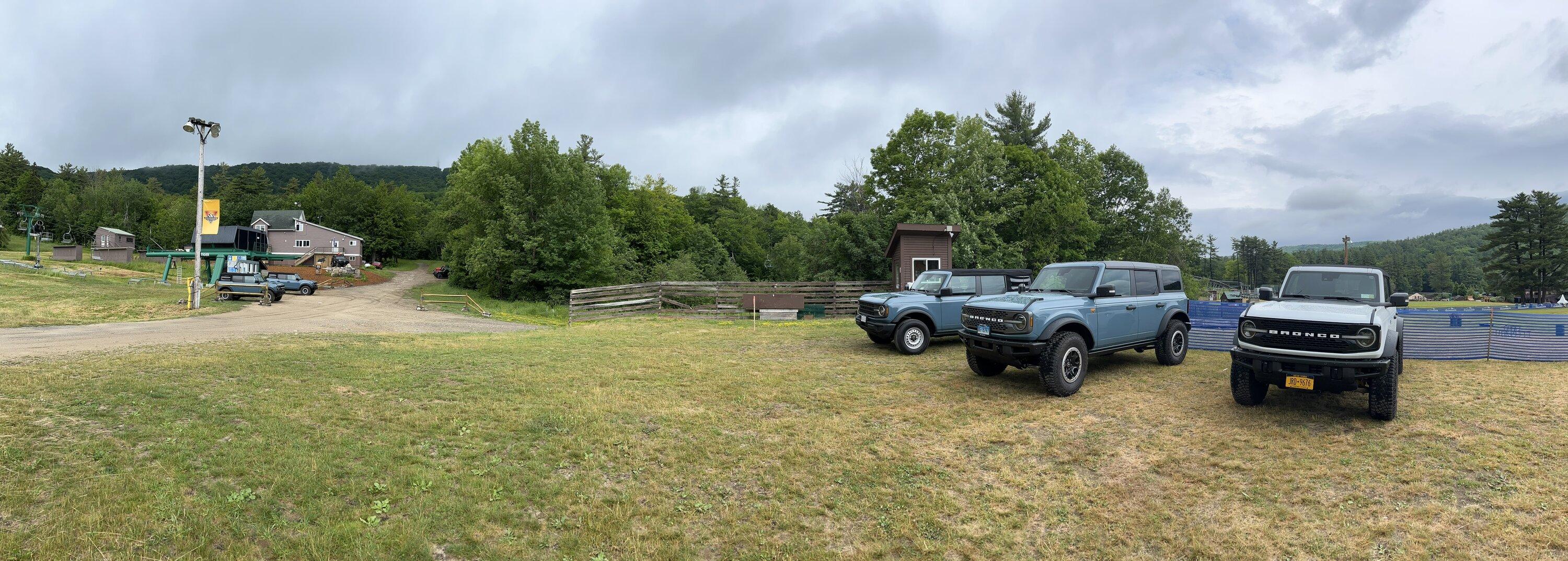 Ford Bronco Off-Rodeo Failure: No Manual Broncos Available IMG_2871