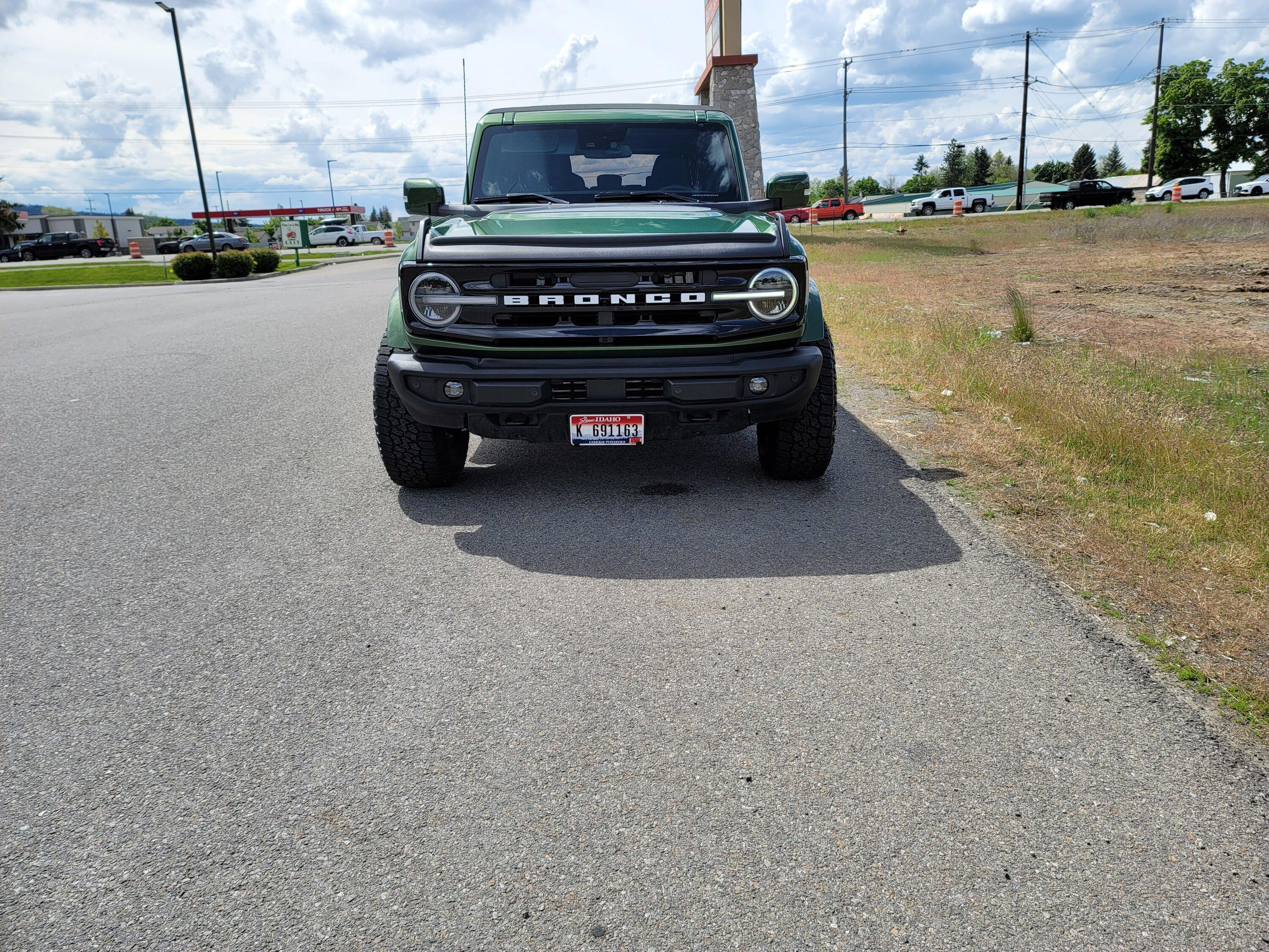 Ford Bronco ERUPTION GREEN Bronco Club 20220601_143959