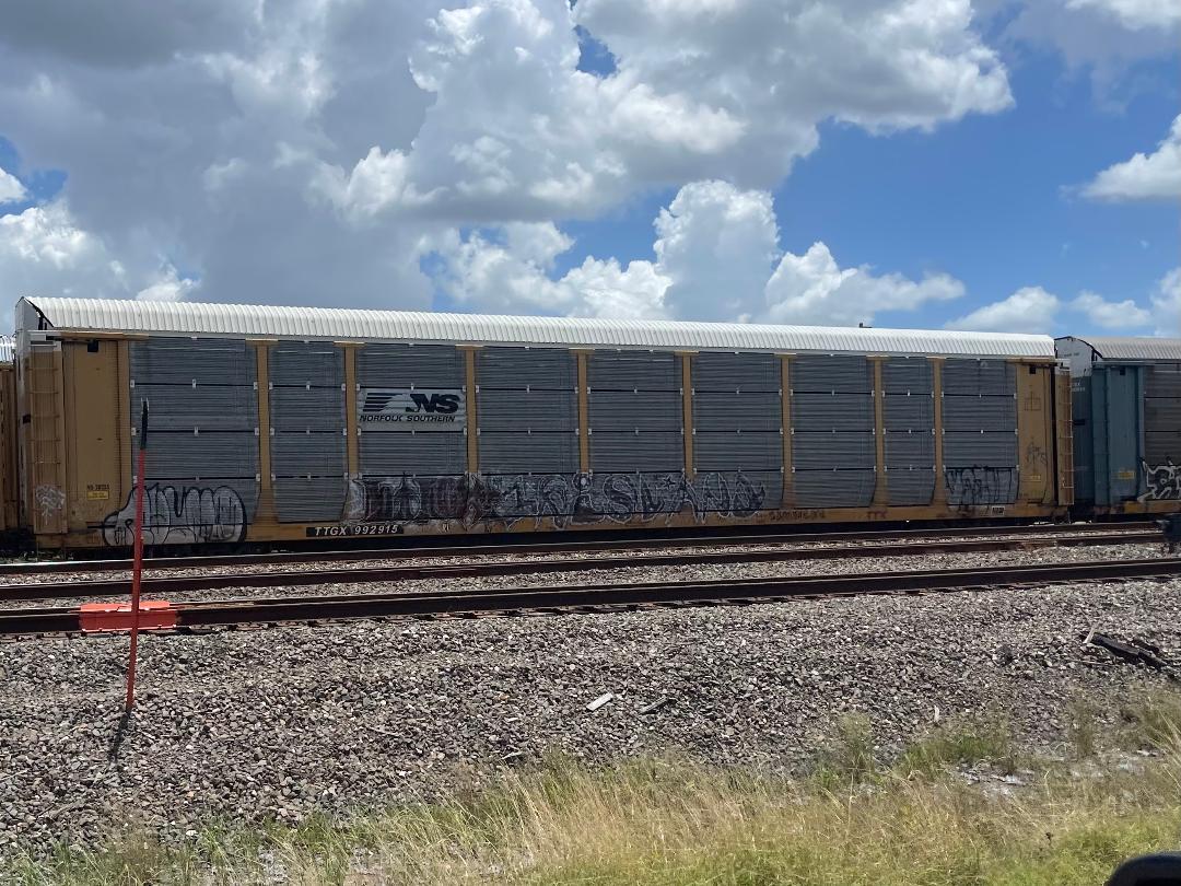 Ford Bronco 4/18/22 Build Week Group. Railcar